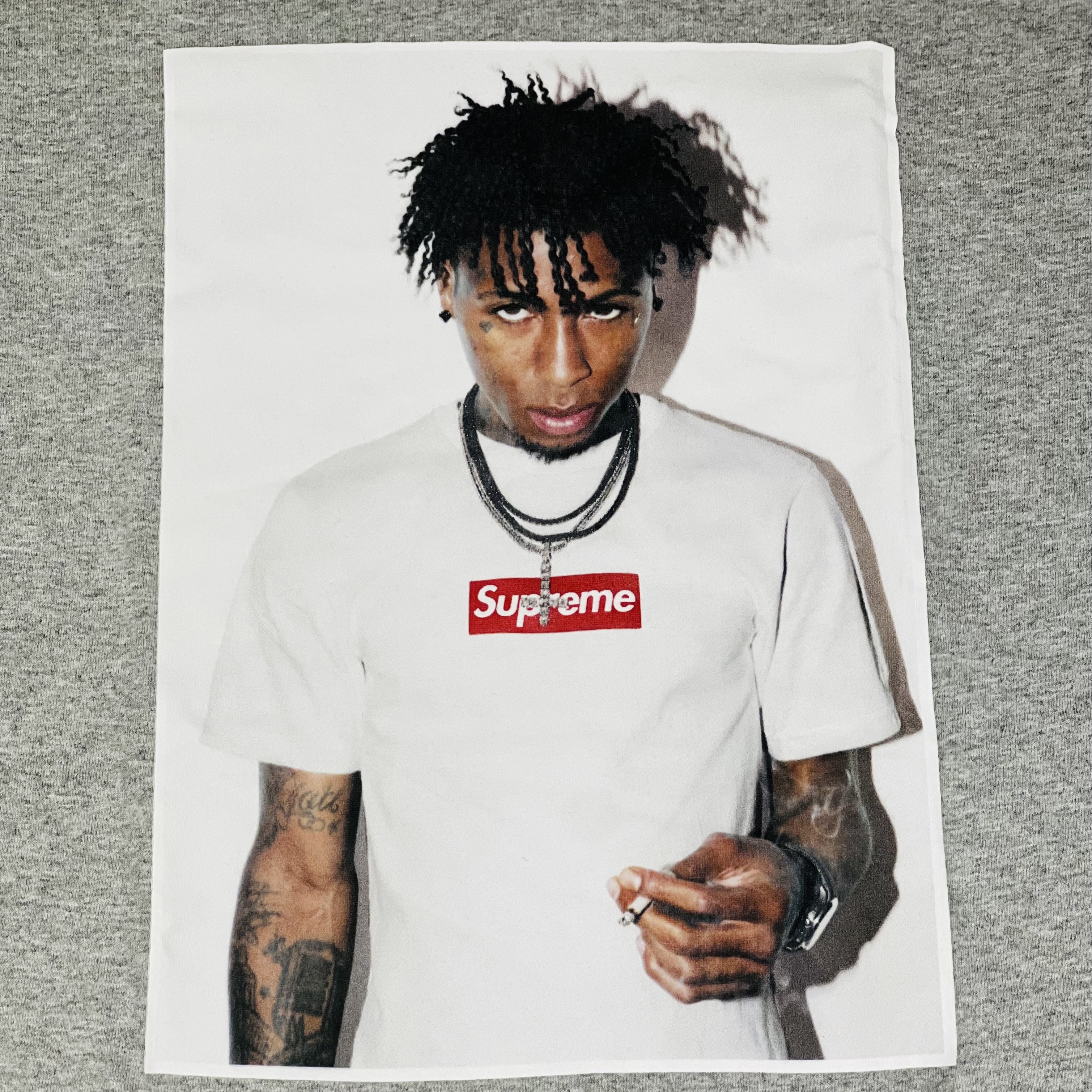 Supreme NBA Youngboy T-Shirt Heather Grey - 23FW 착용 스타일 - 1