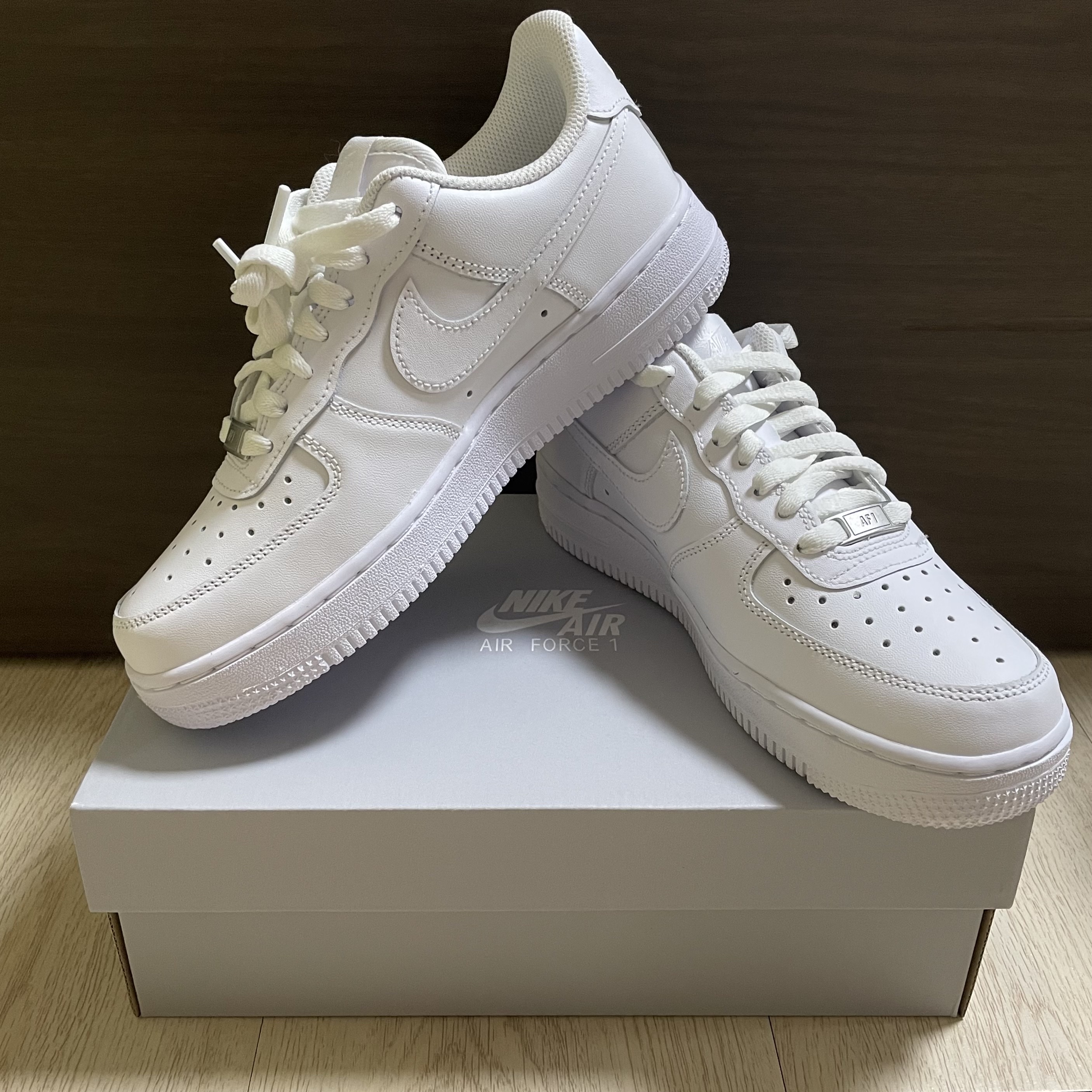 (W) Nike Air Force 1 '07 Low White 착용 스타일 - 2