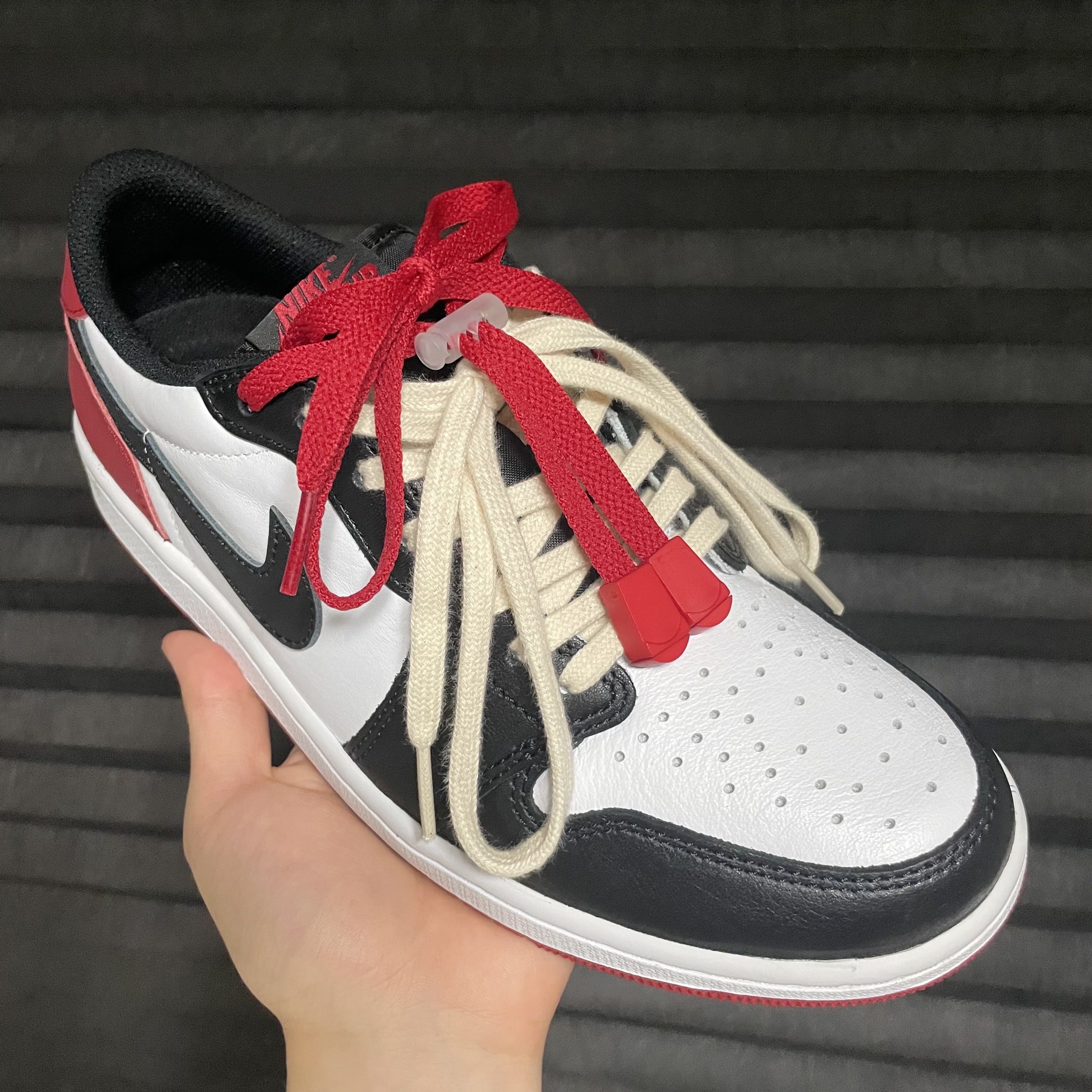 Jordan 1 Retro Low OG Black Toe 착용 스타일