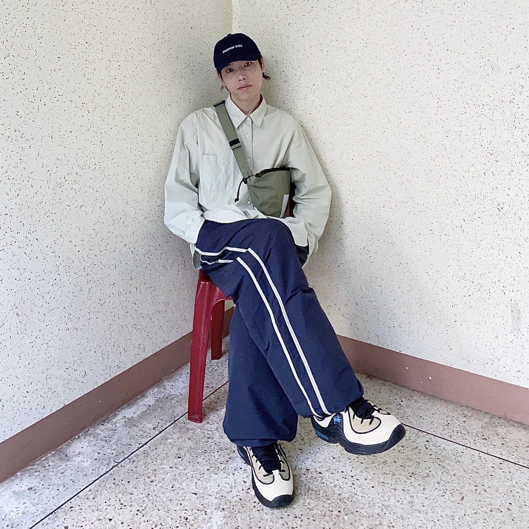Nike x Stussy Air Penny II Rattan and Limestone 착용 스타일 - 4