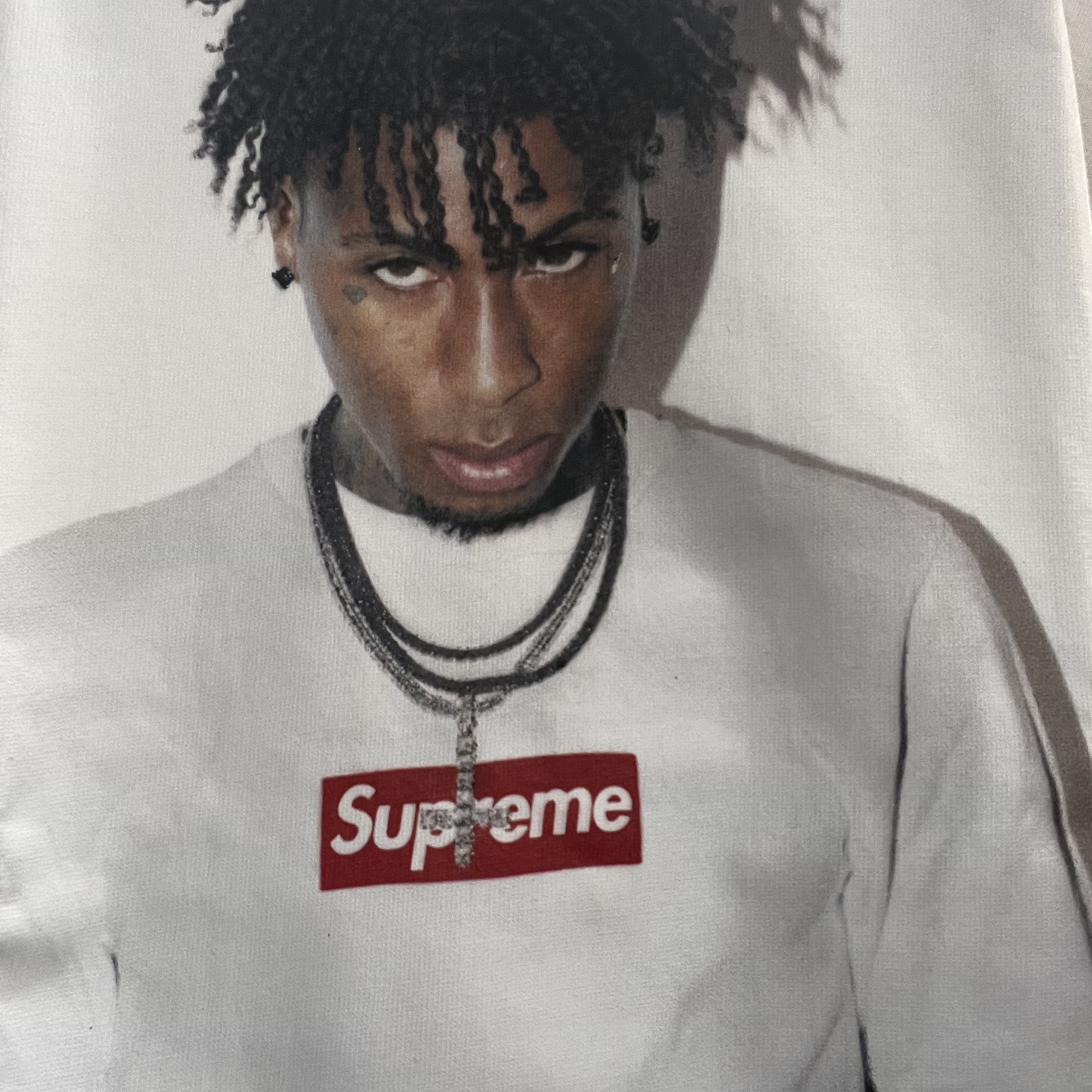 Supreme NBA Youngboy T-Shirt White - 23FW 착용 스타일