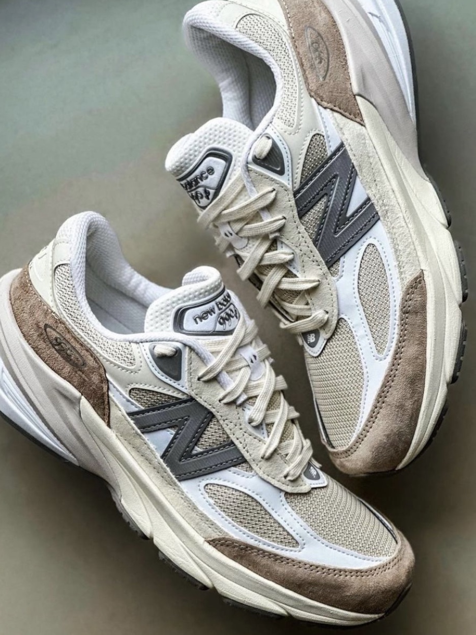 New Balance 990v6 Made in USA Cream Mindful Grey 착용 스타일