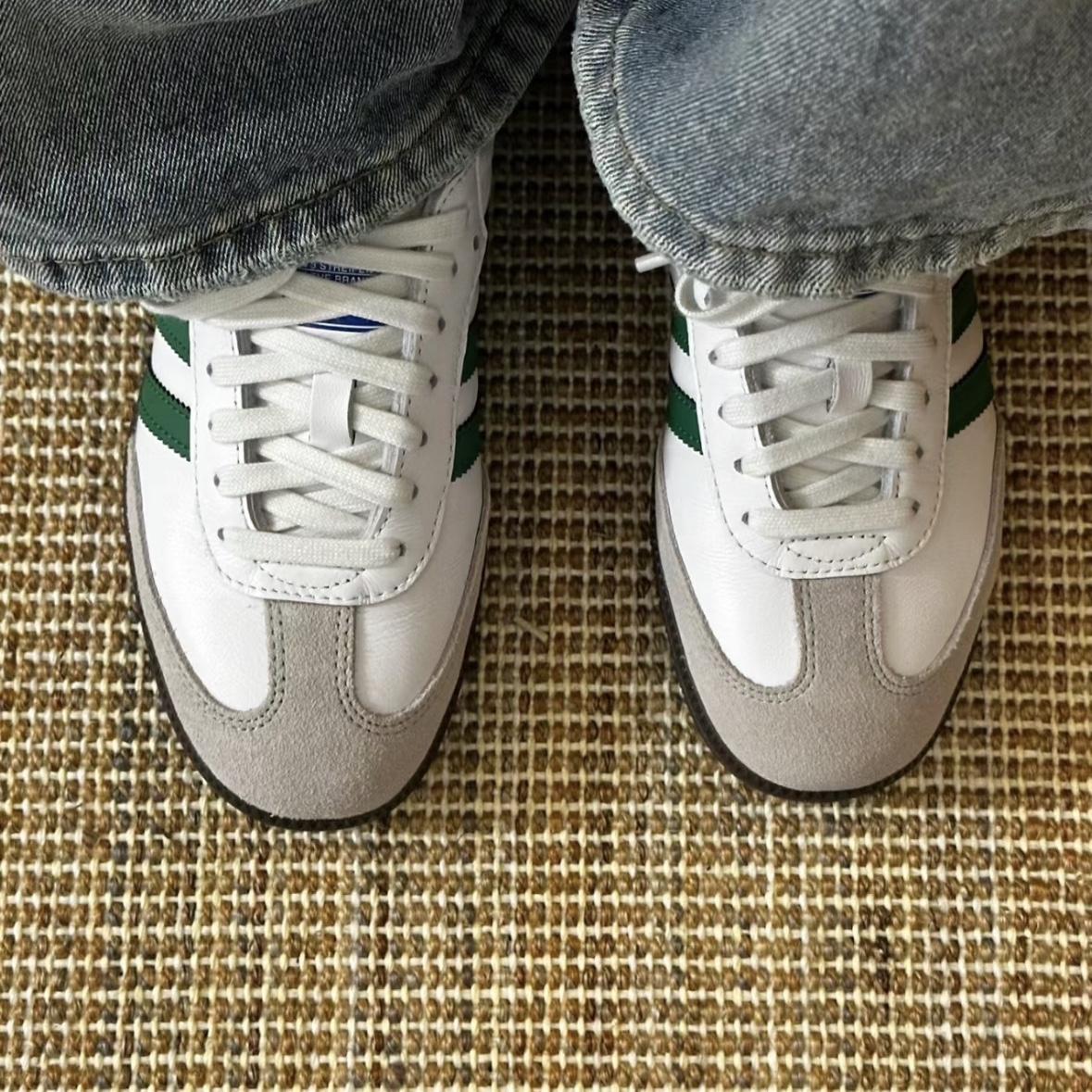 Adidas Samba OG White Green 착용 스타일 - 2