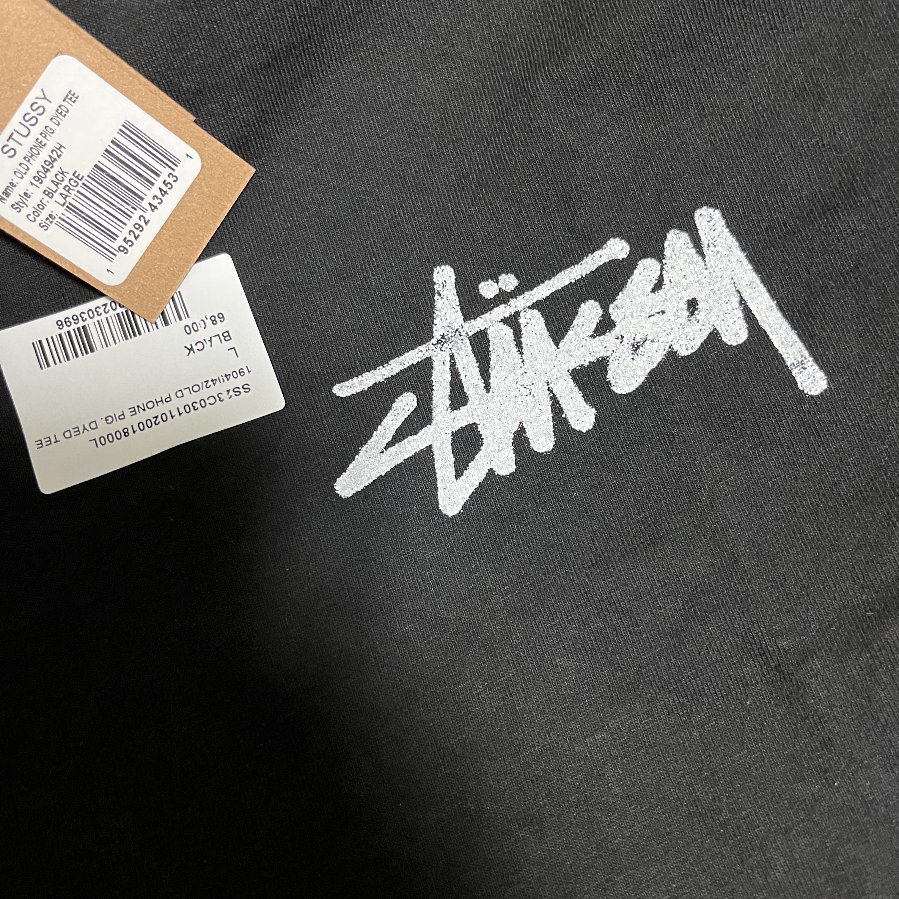 Stussy Old Phone Pigment Dyed T-Shirt Black 착용 스타일
