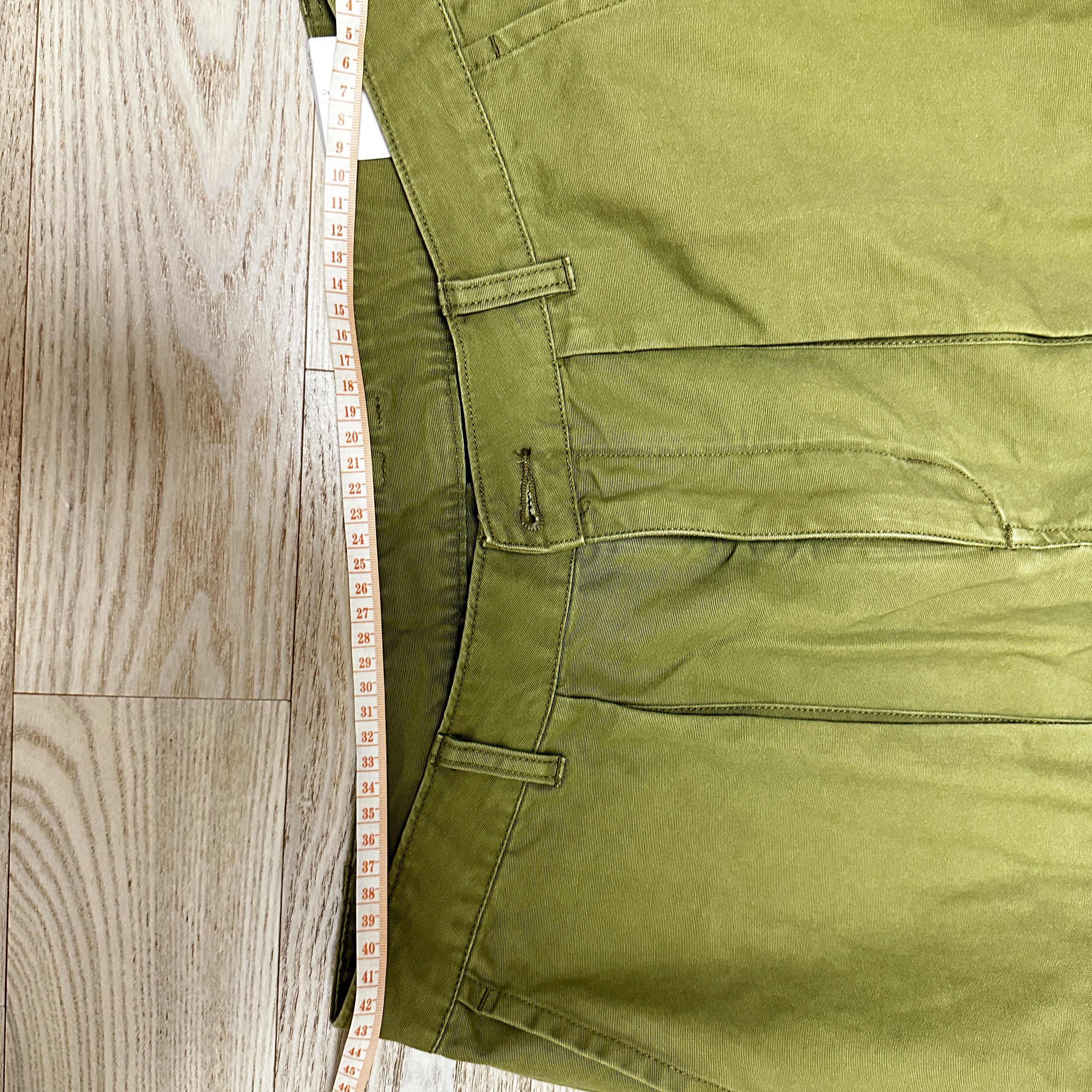 Jordan x Bephies Beauty Supply x Union Cargo Pants Pilgrim (FD4248-378) 착용 스타일 - 2