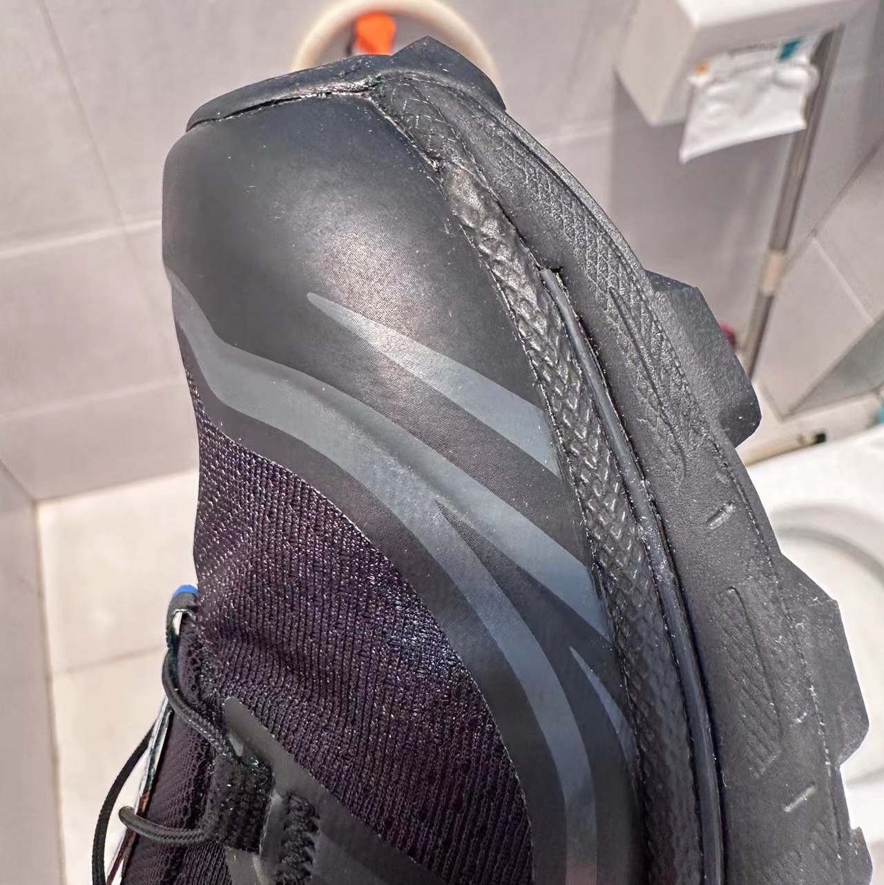 Salomon XT-6 ADV Black 착용 스타일 - 1