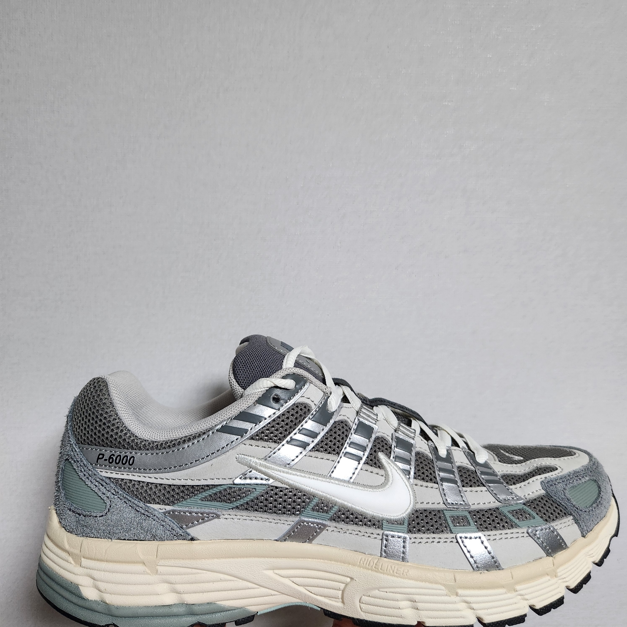 Nike P-6000 Flat Pewter Light Iron Ore 착용 스타일 - 1