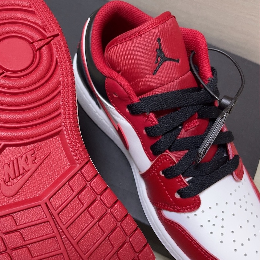 (GS) Jordan 1 Low White Gym Red Black 착용 스타일 - 2