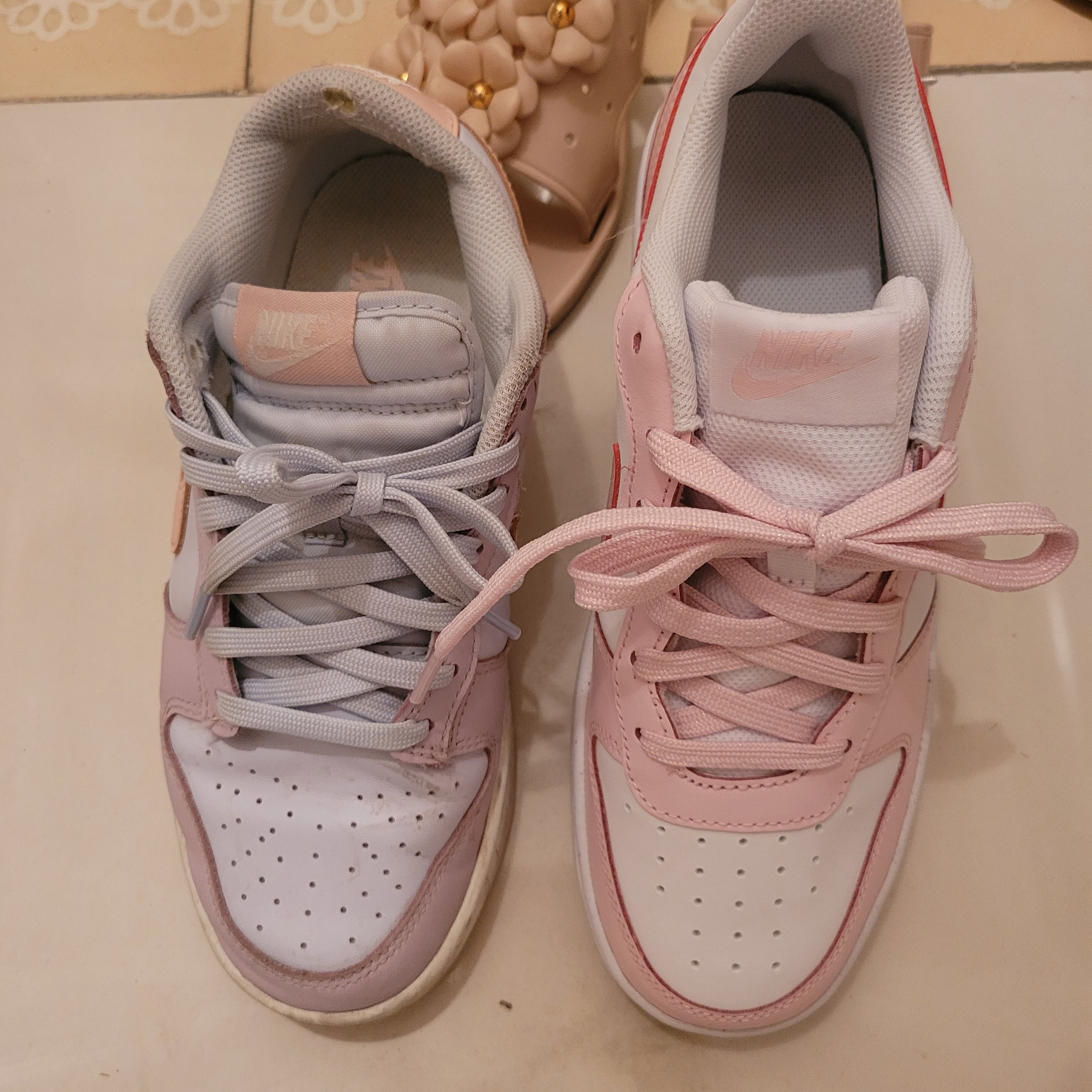 (GS) Nike Court Borough 2 SE White Pink Foam 착용 스타일 - 4