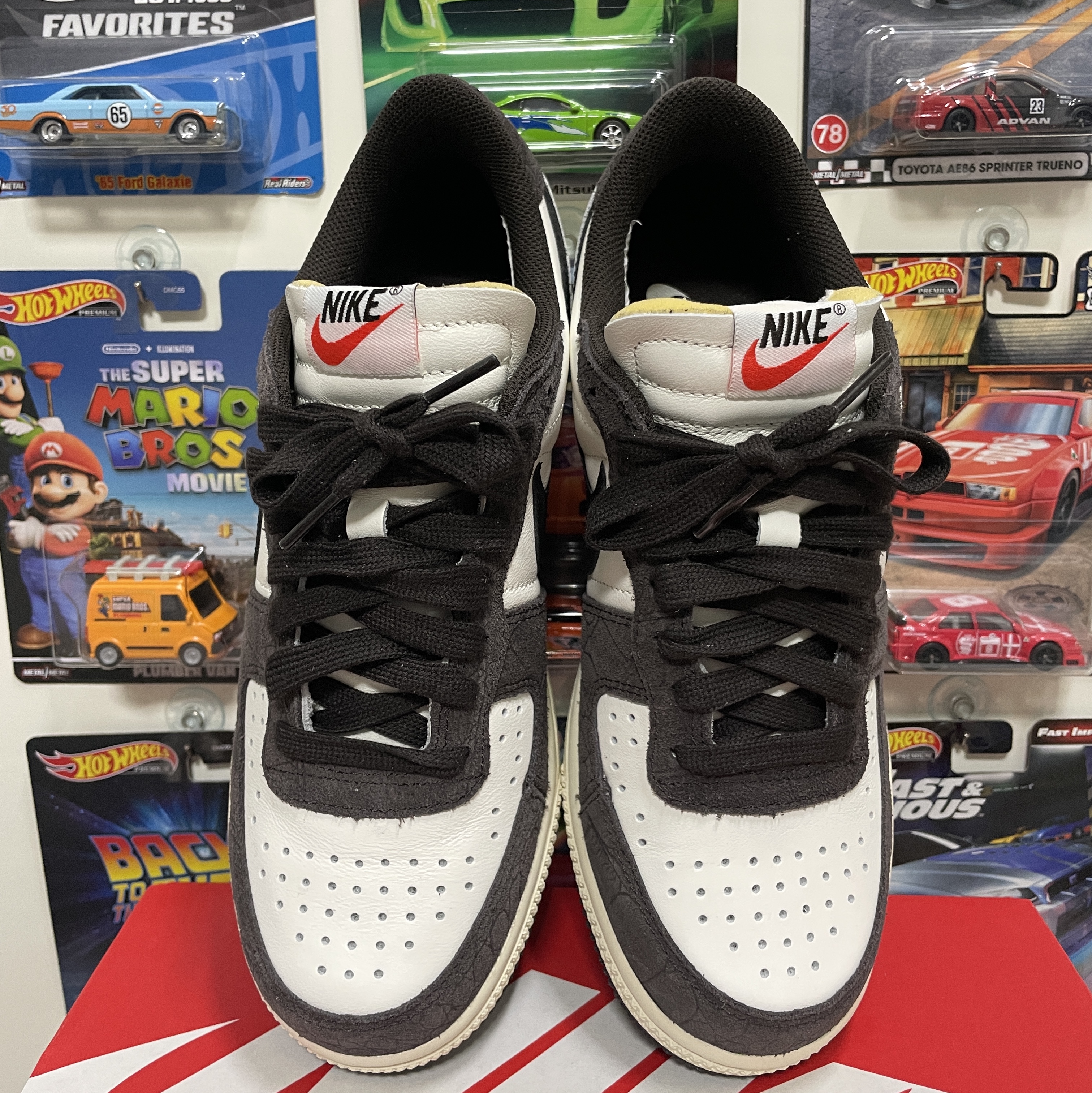 Nike Terminator Low Velvet Brown 착용 스타일 - 2