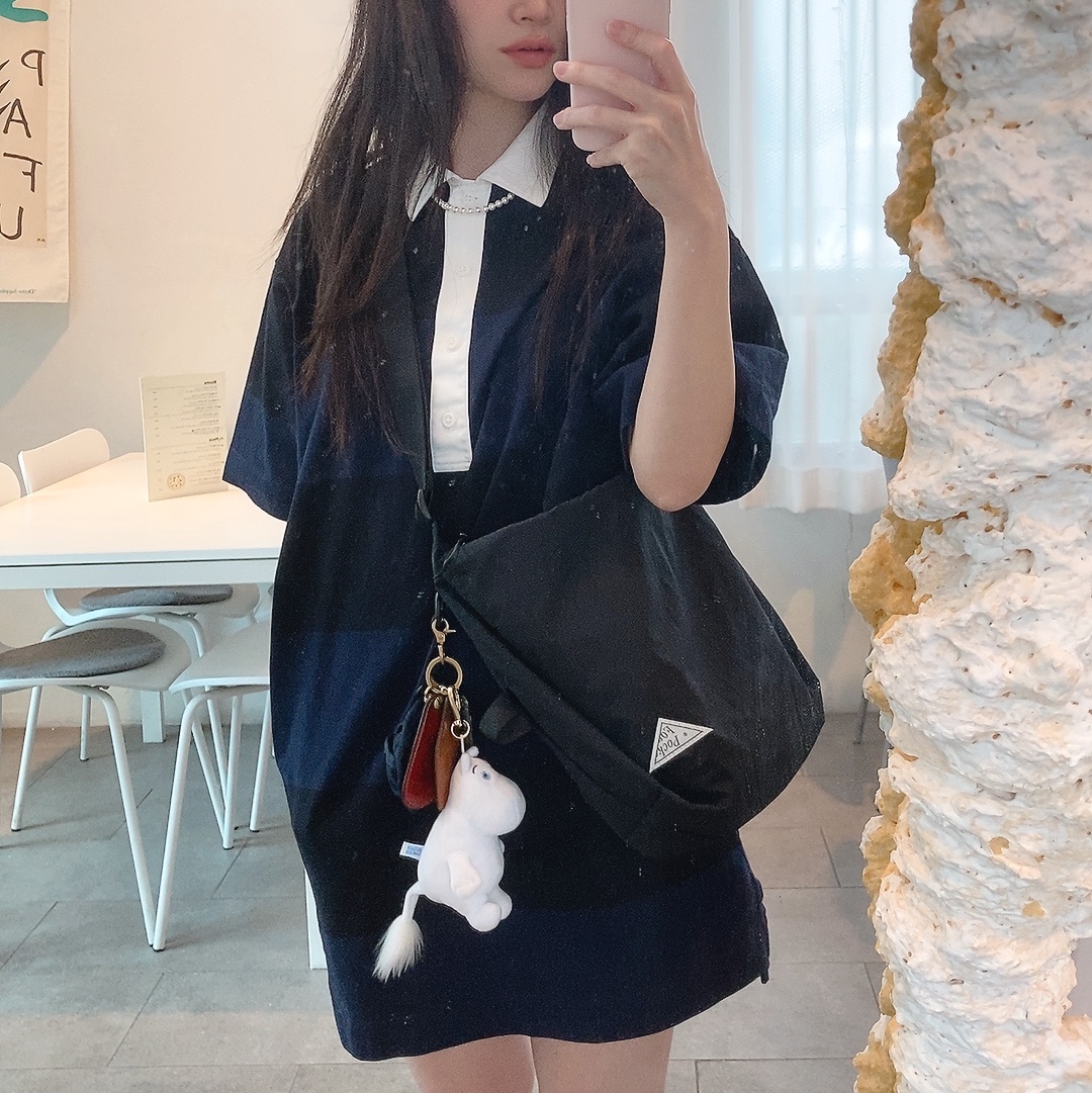 Found Pocket Penny Cross Bag Black, Found Pocket Charm Pocket Navy 착용 스타일
