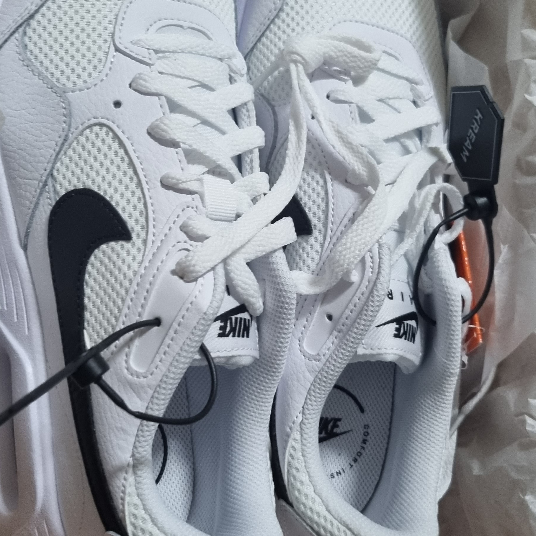 Nike Air Max SC White Black 착용 스타일
