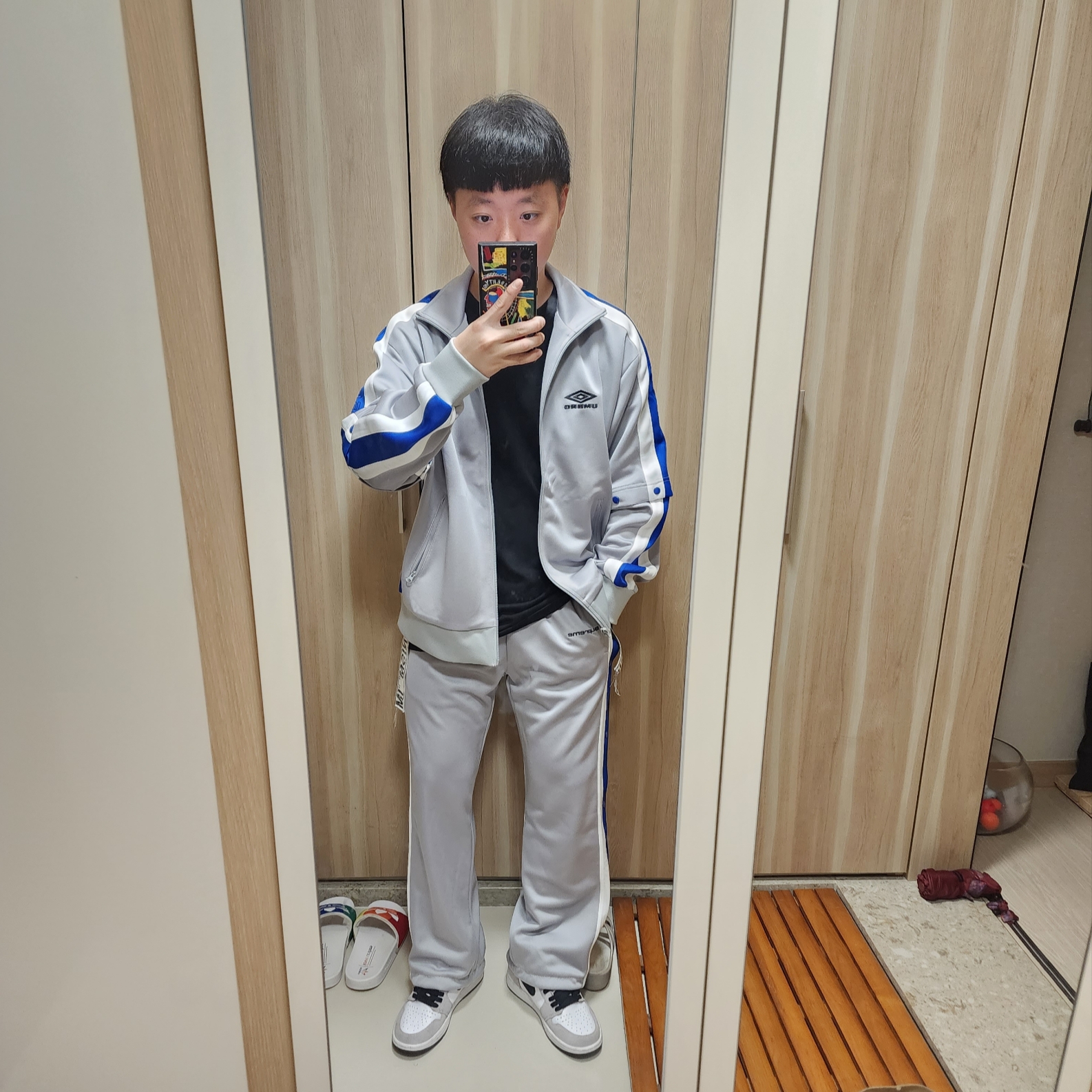 Supreme x Umbro Break-Away Track Pants Light Grey - 23SS 착용 스타일 - 3