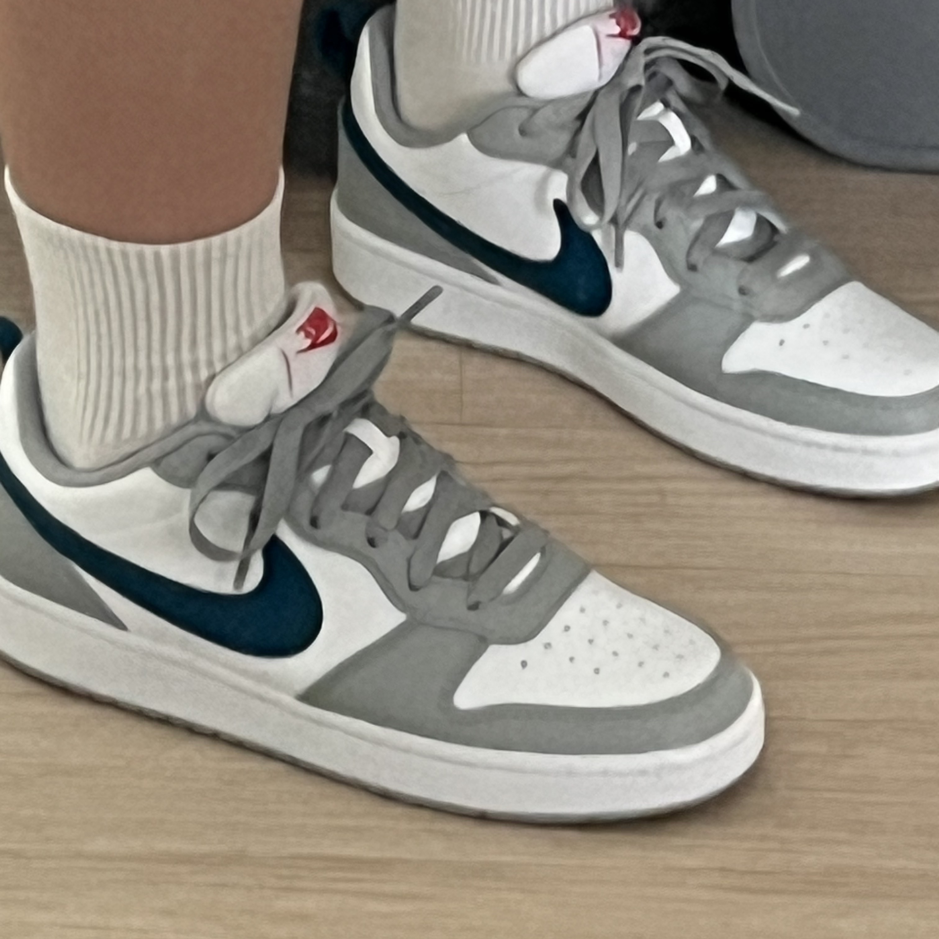 (GS) Nike Court Borough Low 2 Light Smoke Grey 착용 스타일