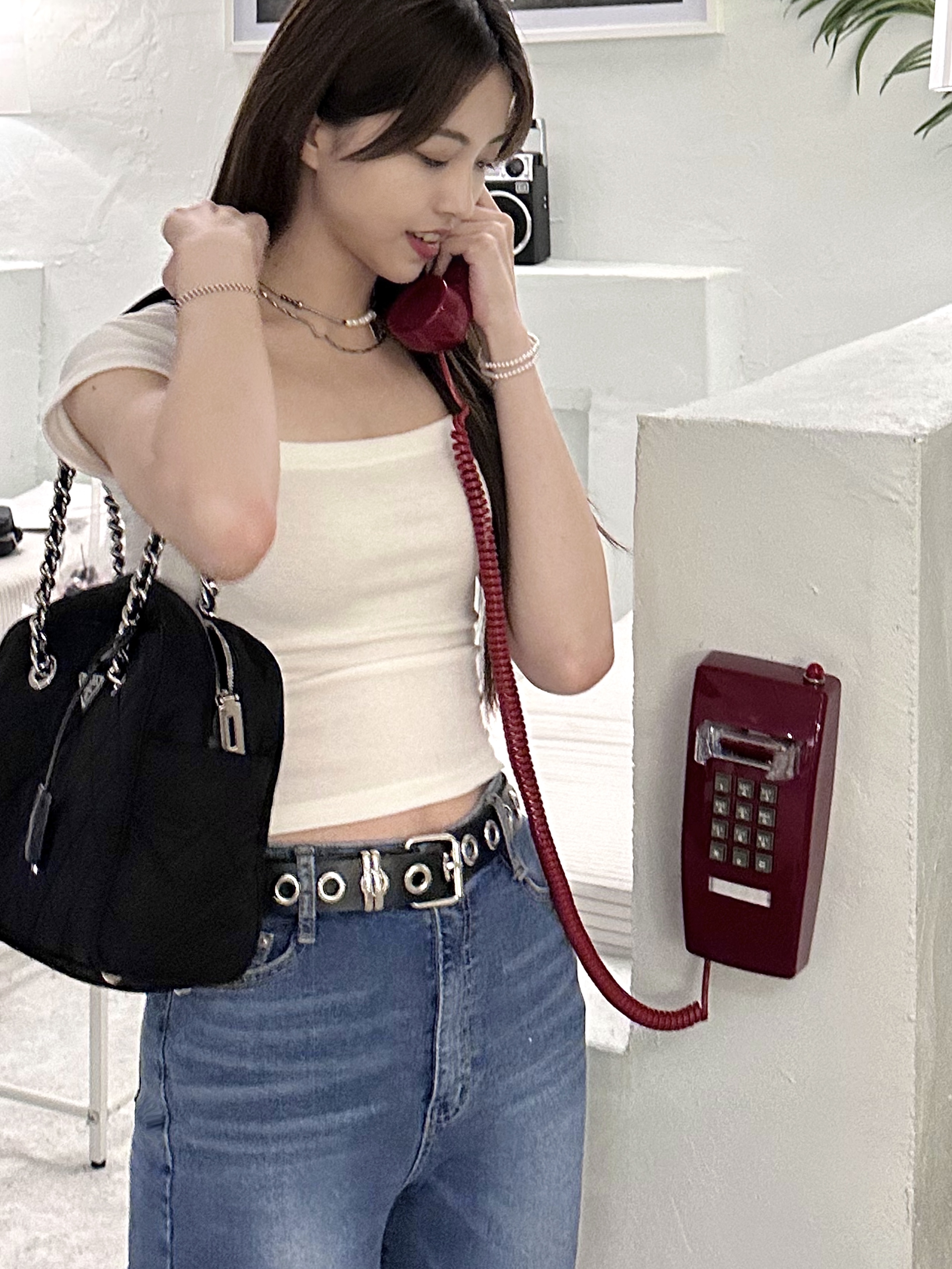 Prada Nylon Quilted Chain Mini Shoulder Bag Black, (W) Nike Air Force 1 '07 Low White 착용 스타일 - 3