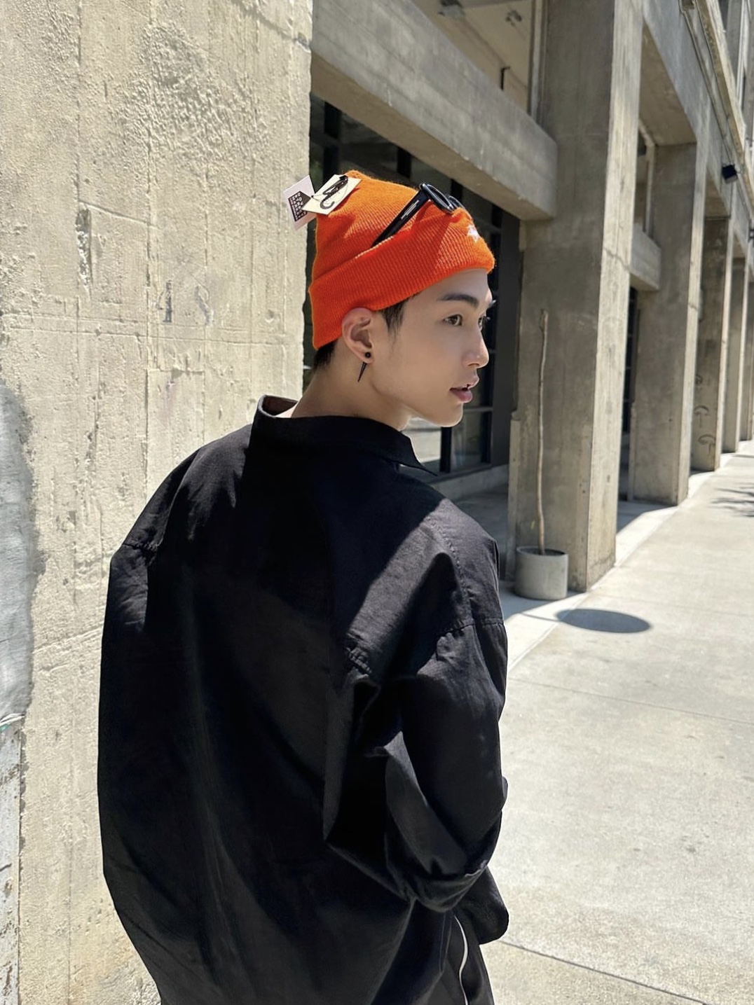 Stussy Basic Cuff Beanie Sherbert 2021 착용 스타일 - 1