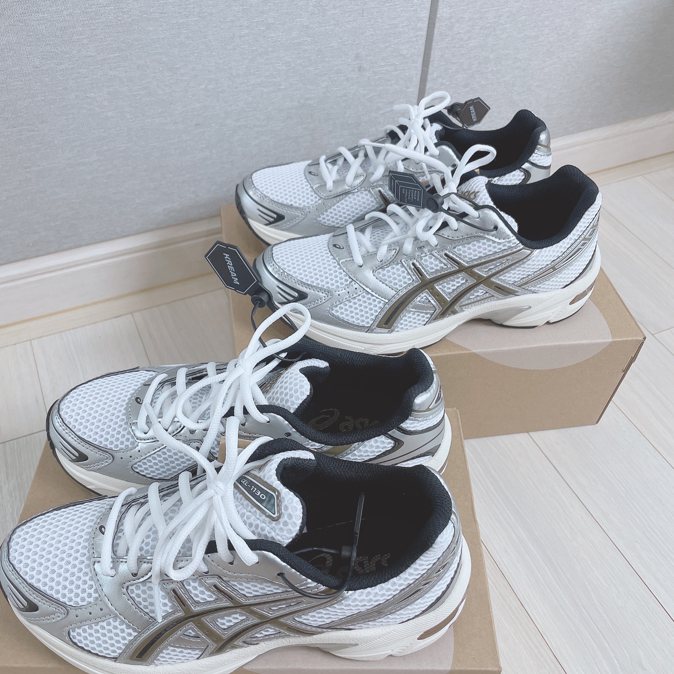Asics Gel-1130 White Clay Canyon 착용 스타일 - 2