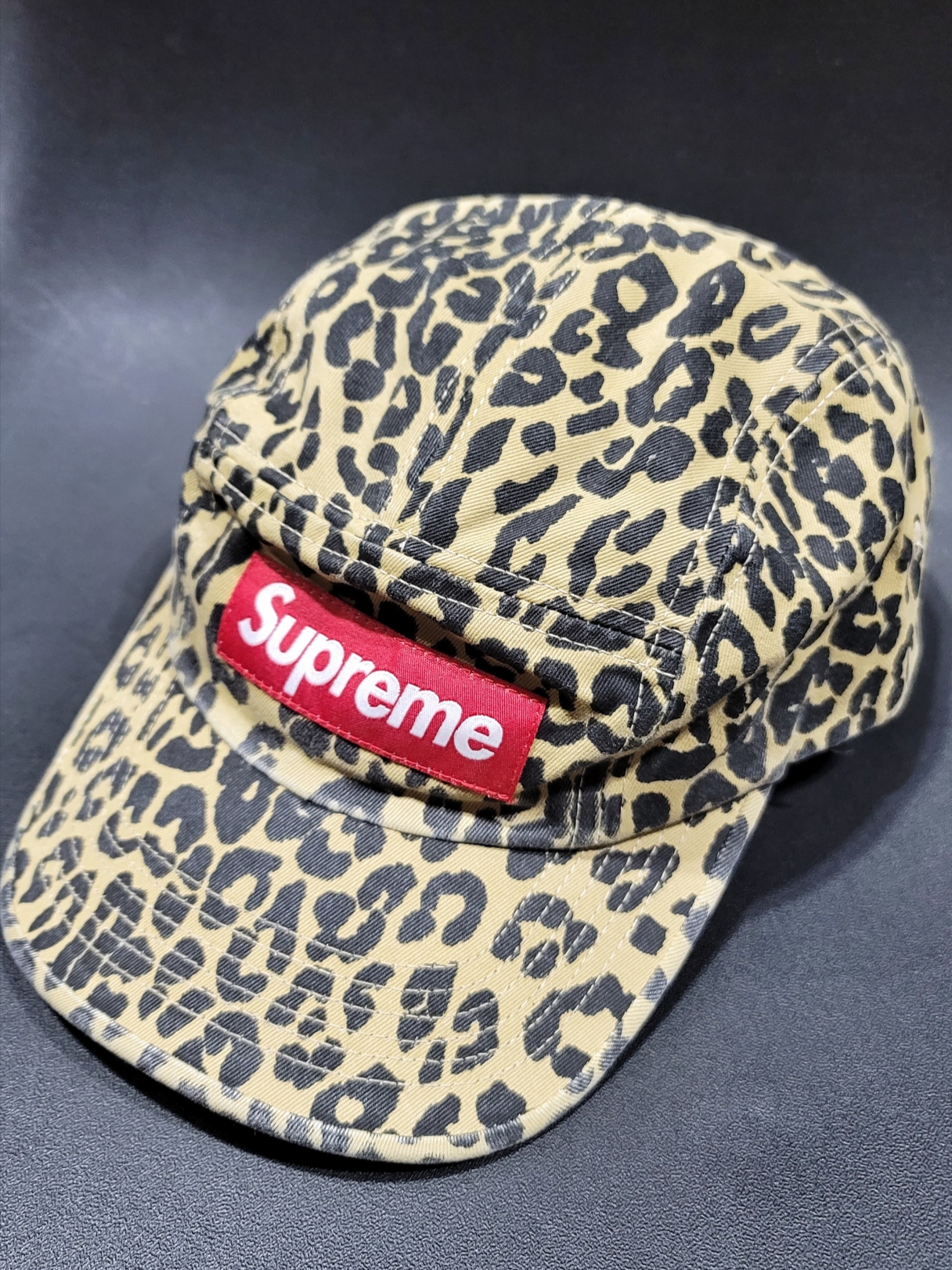 Supreme Washed Chino Twill Camp Cap Leopard - 23FW 착용 스타일 - 1