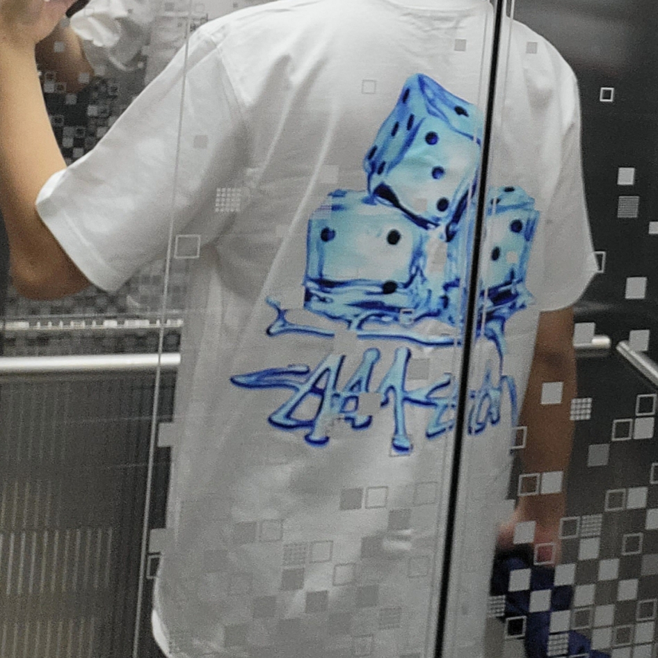 Stussy Melted T-Shirt White 착용 스타일 - 1