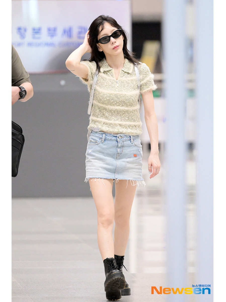 Gentle Monster Le 01 Black, Dr. Martens Jadon Boots Black 착용 스타일 - 1
