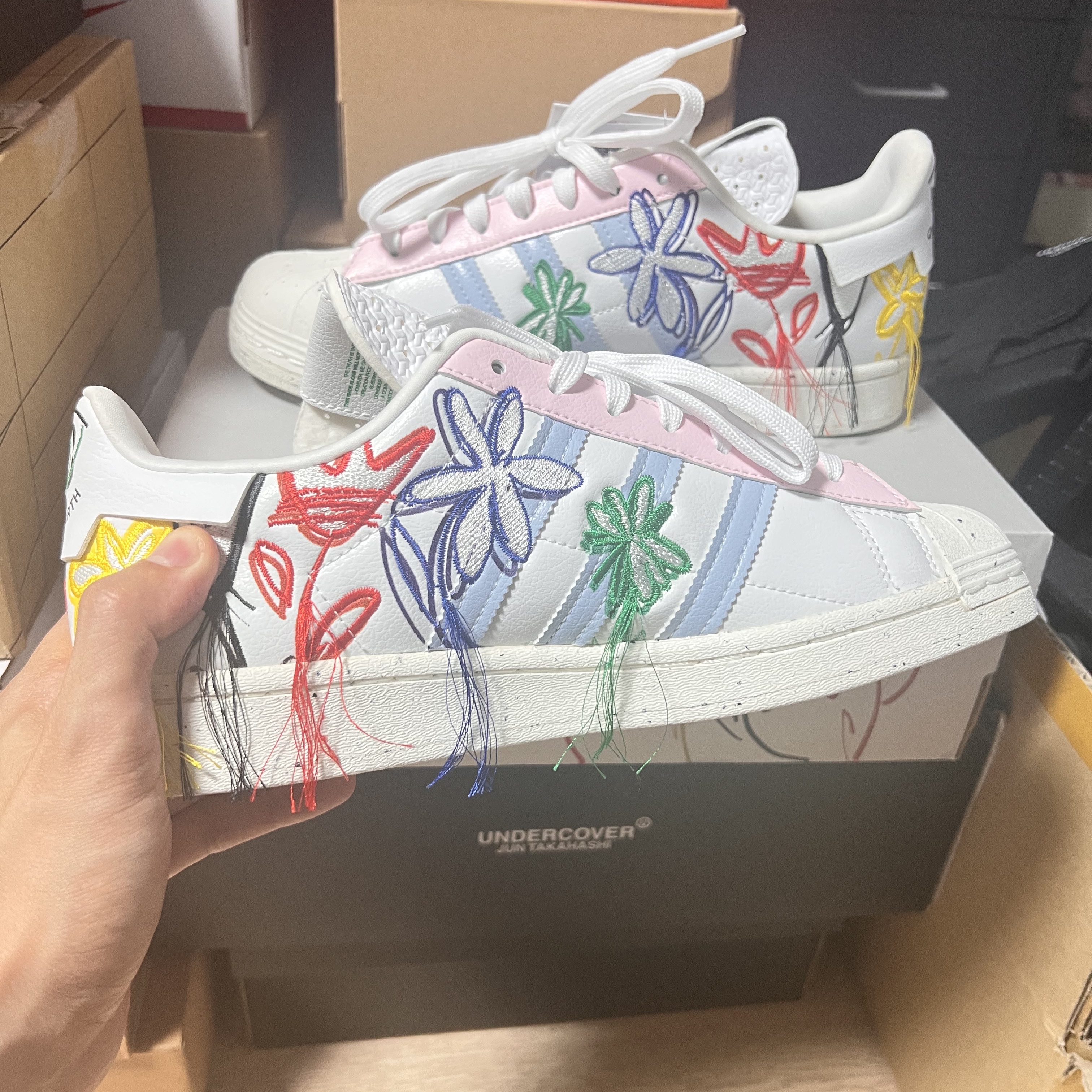Adidas x Sean Wotherspoon Superstar Superearth 착용 스타일