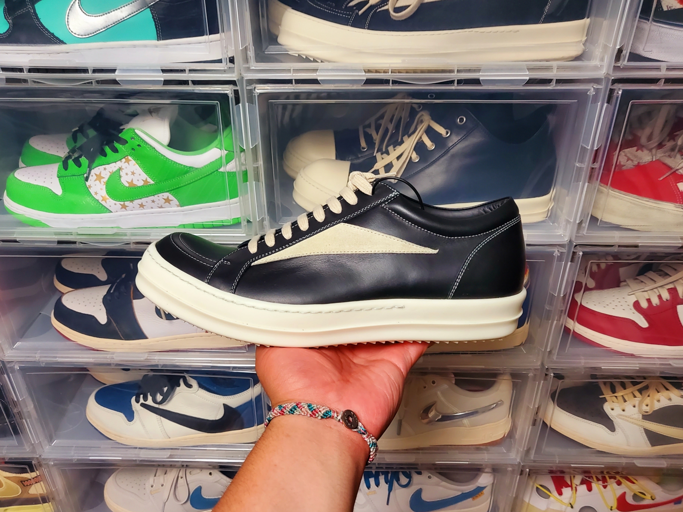 Rick Owens Luxor Vintage Sneakers Black Milk, Rick Owens Full Grain Calf Leather Strobe Low Sneakers Black Milk White 착용 스타일 - 2