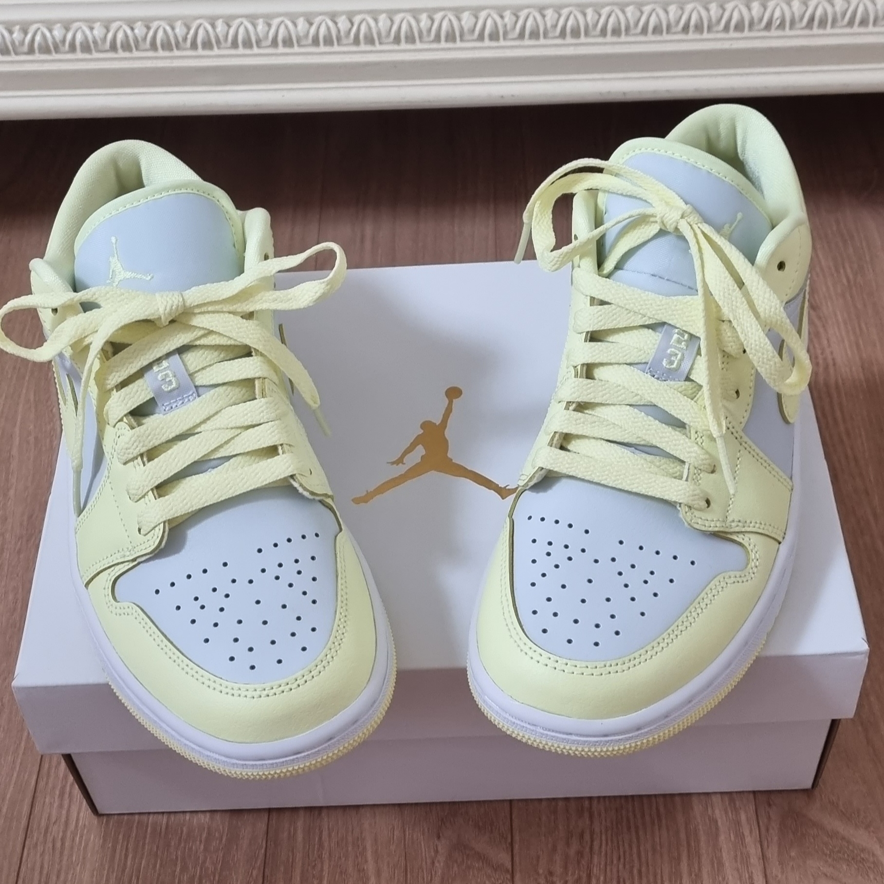 (W) Jordan 1 Low Citron Tint 착용 스타일 - 1