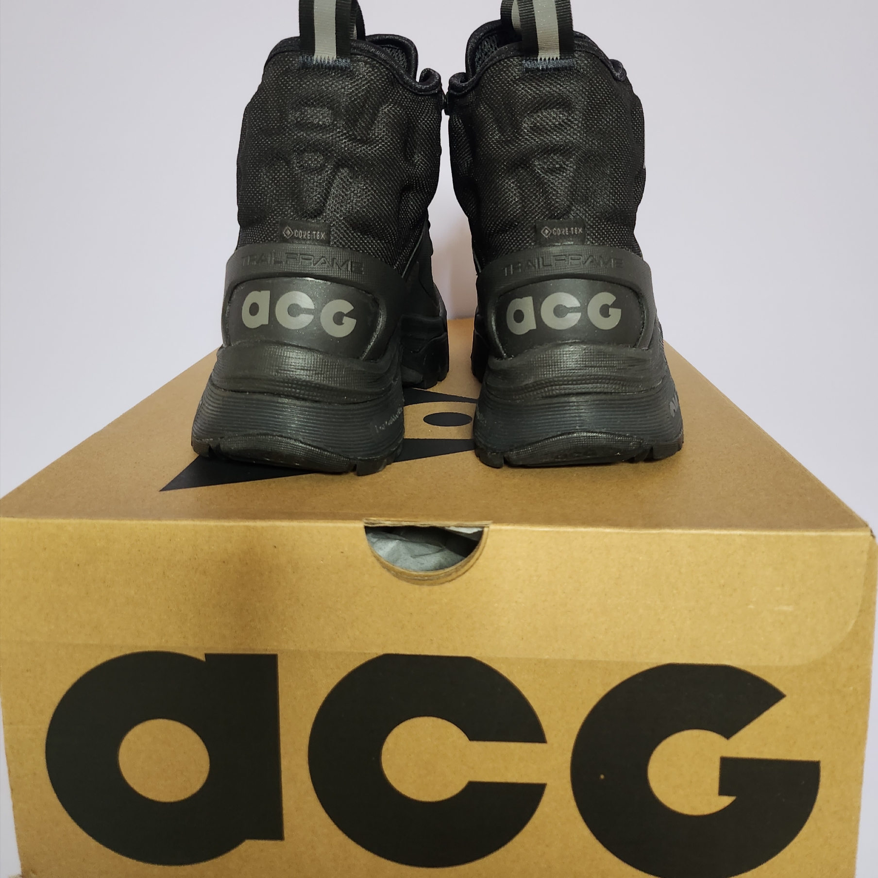 Nike ACG Air Zoom Gaiadome Gore-Tex Black 착용 스타일 - 3