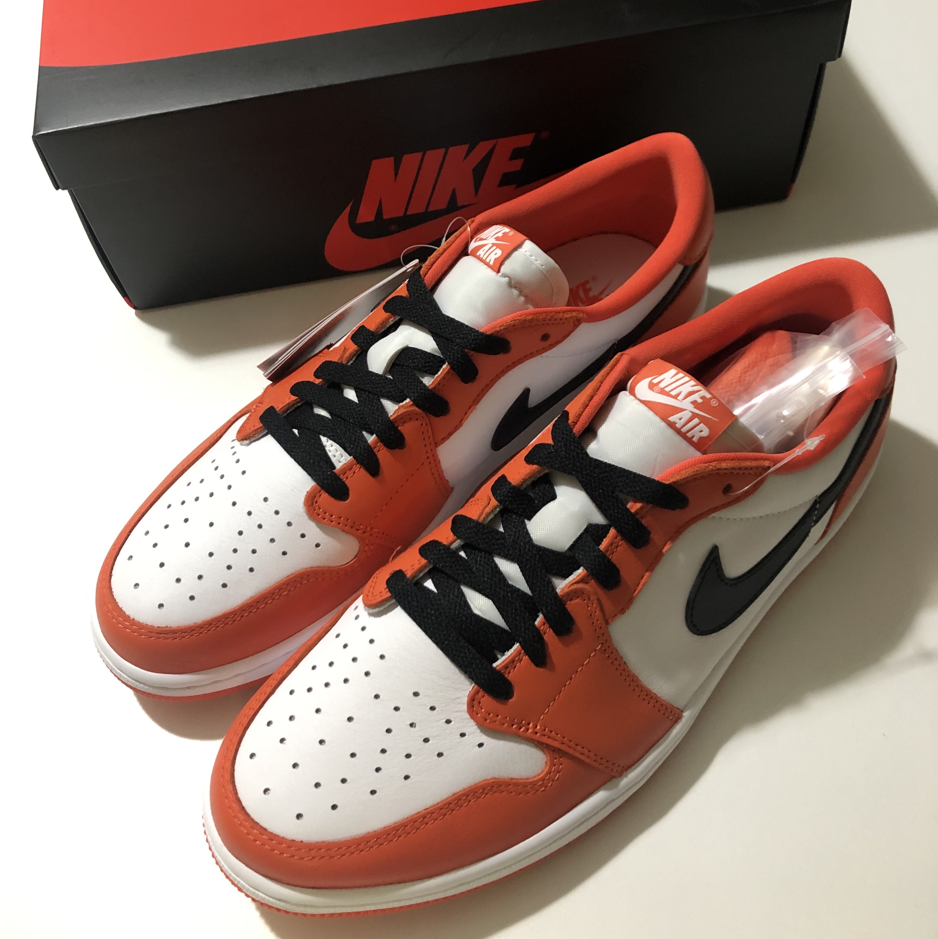 Jordan 1 Low OG Starfish 착용 스타일
