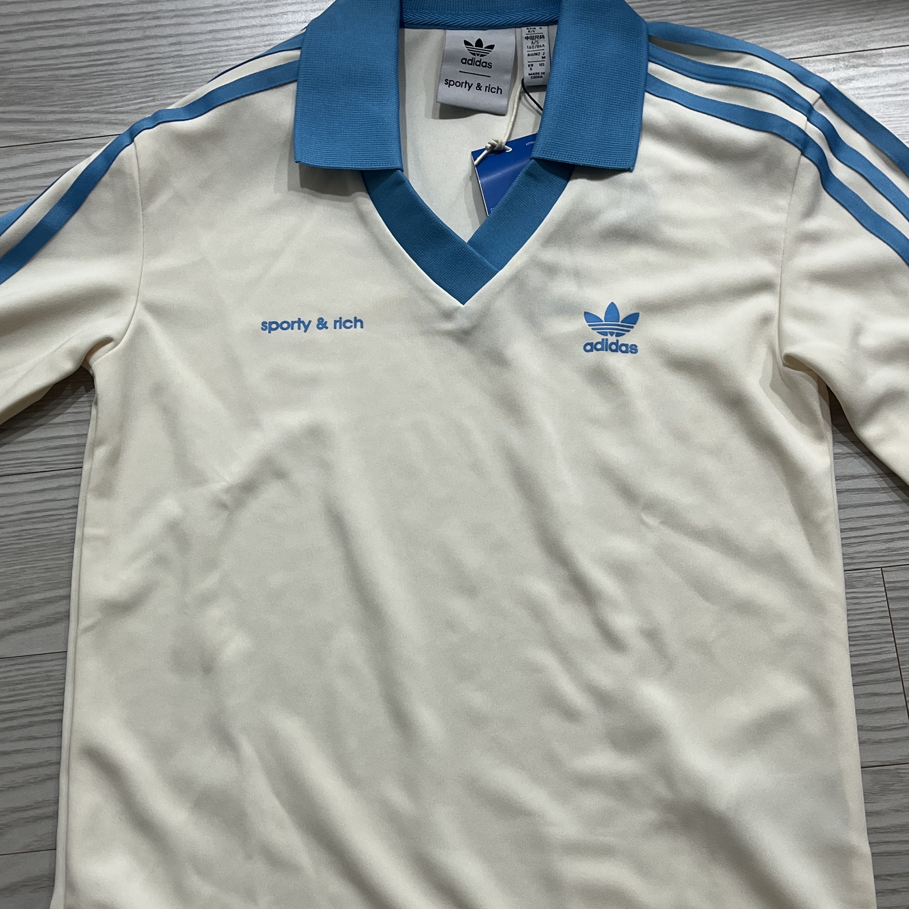(W) Adidas x Sporty & Rich Long Sleeve Football Jersey Cream White - KR Sizing 착용 스타일
