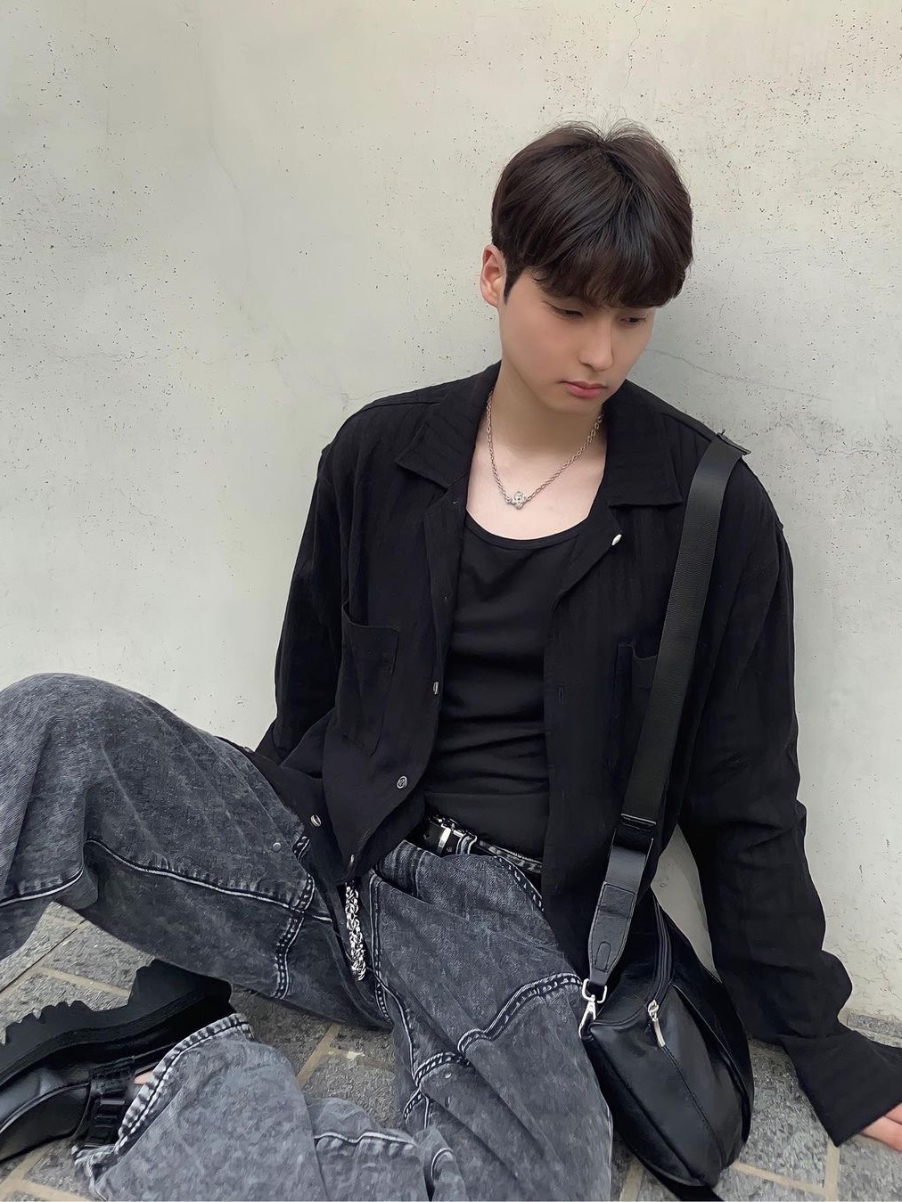 Scudo Shell Point Plain Necklace Extrabold 착용 스타일 - 1