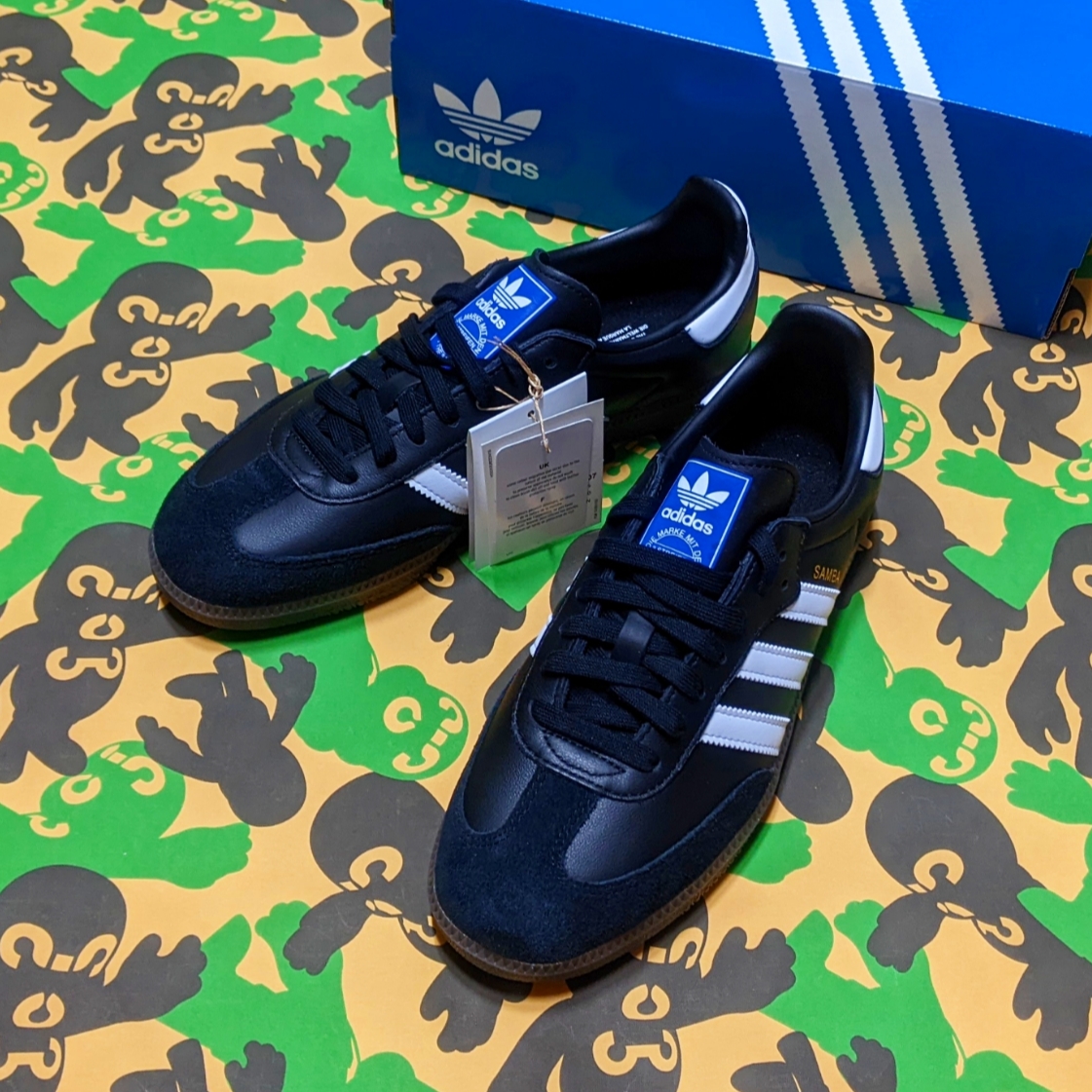 Adidas Samba OG Black White Gum 착용 스타일 - 1