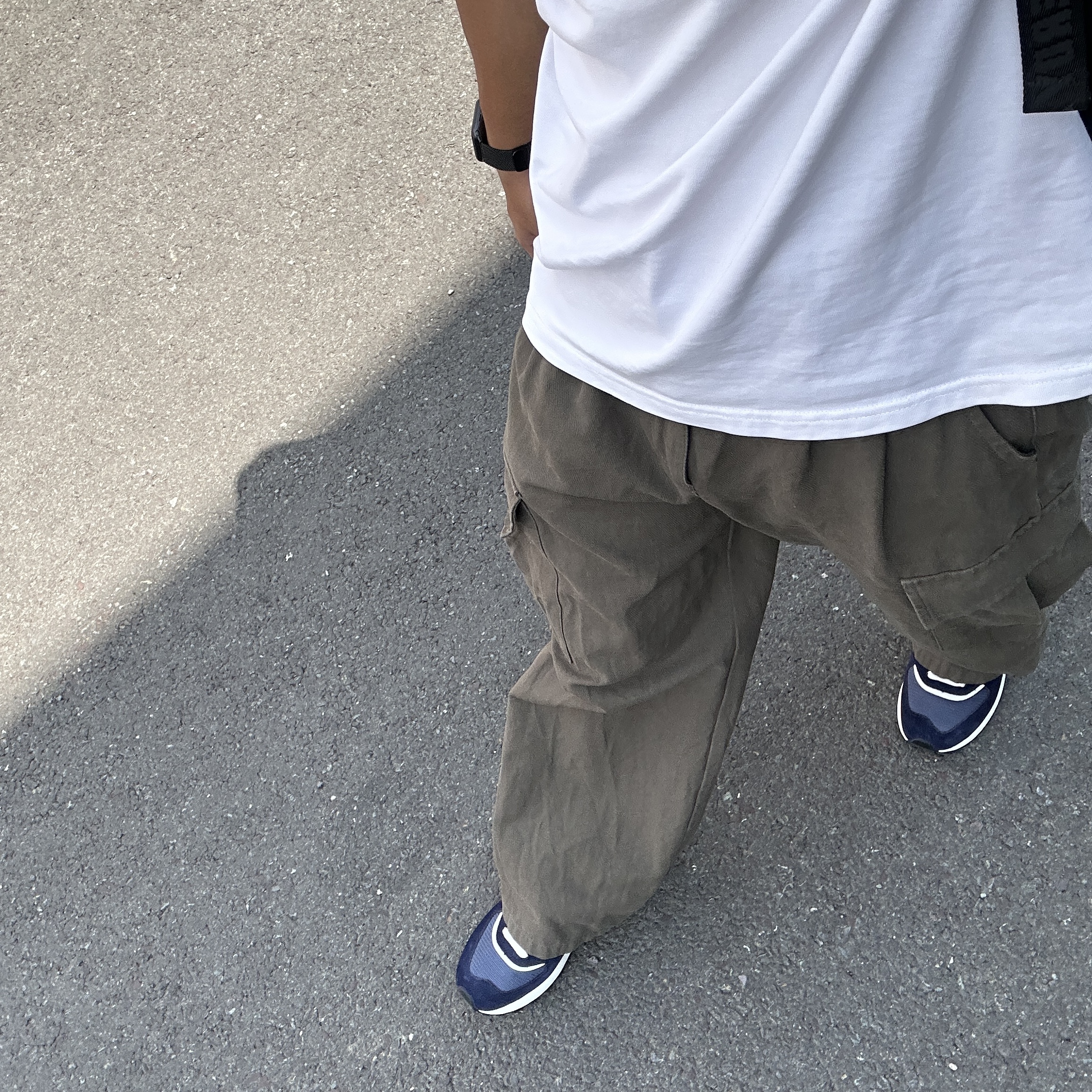 New Balance 574 Legacy Navy 착용 스타일