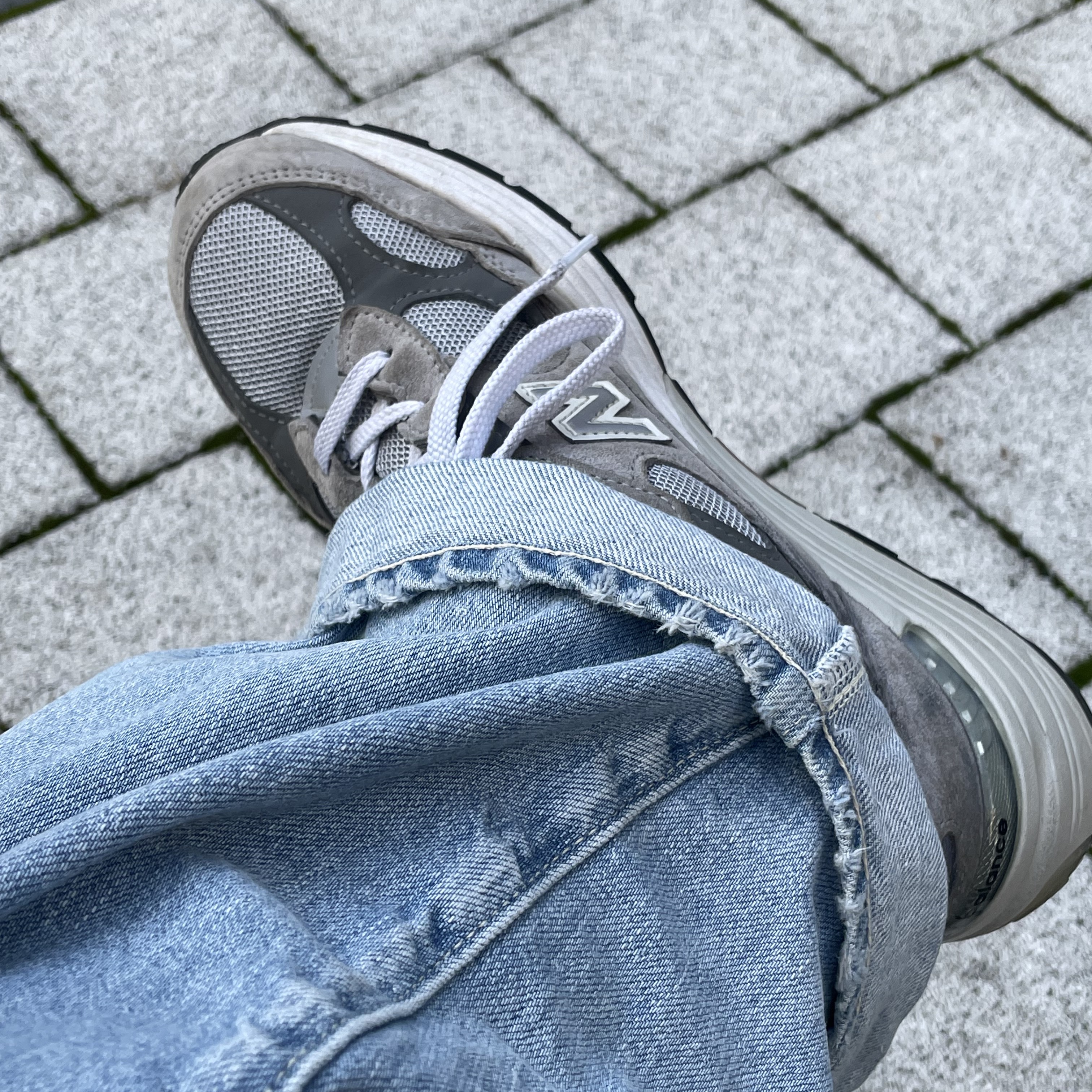 New Balance 992 Made in USA Grey - D Standard 착용 스타일 - 2