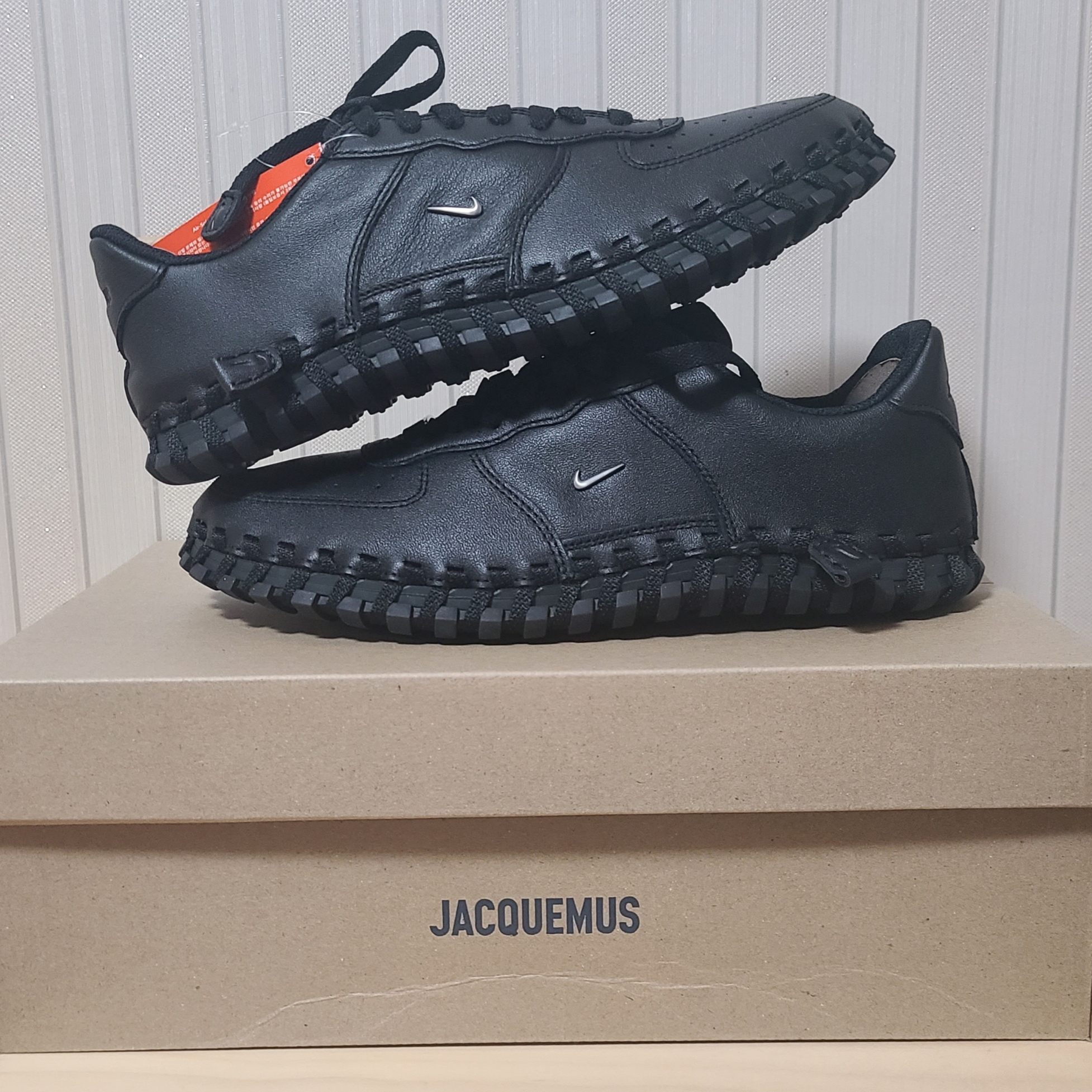 Nike x Jacquemus J Force 1 Low LX SP Black 착용 스타일