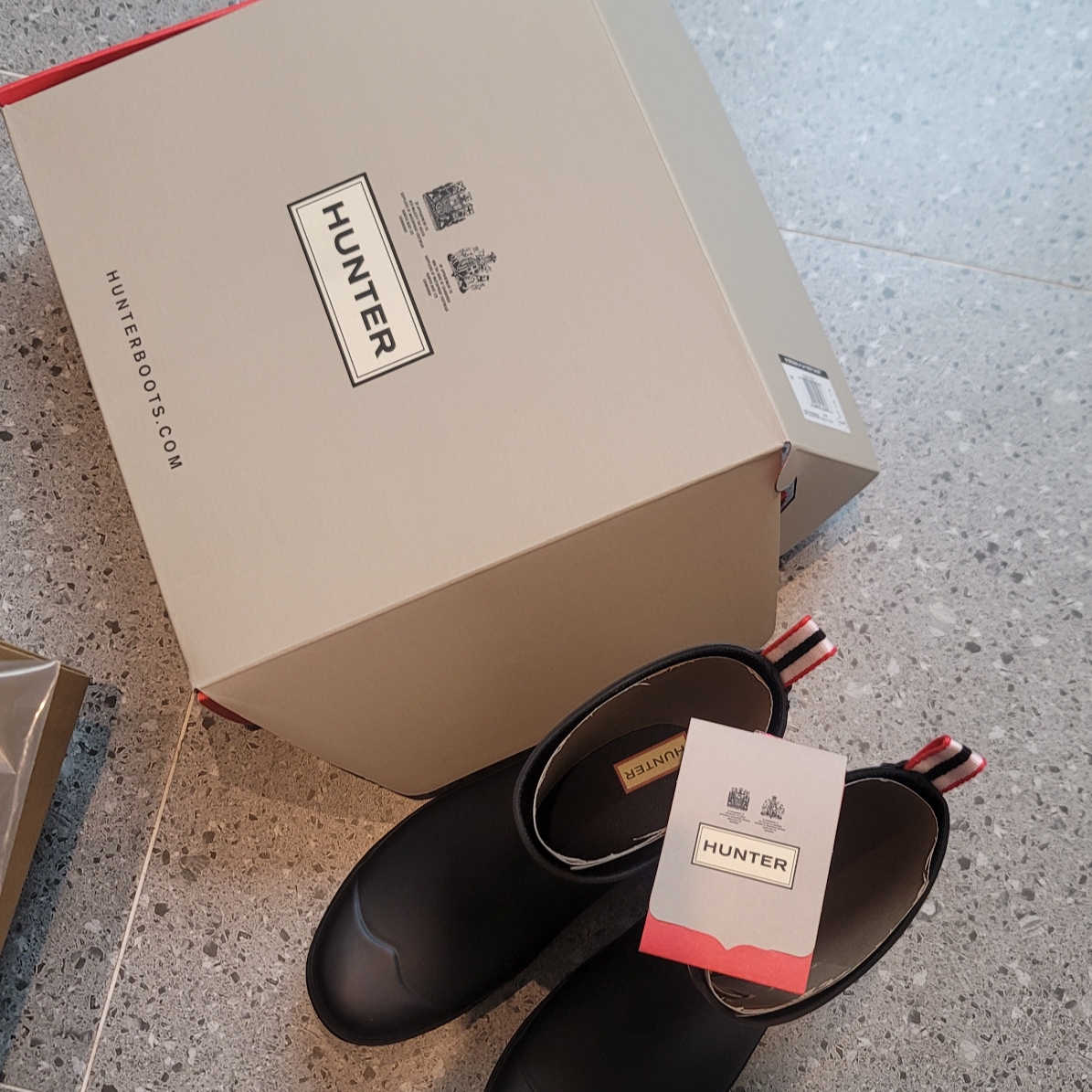 Hunter Play Short Wellington Boots Black 착용 스타일 - 1