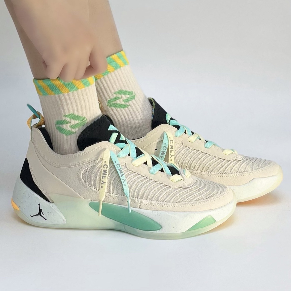 Jordan Luka 1 Next Nature PF Light Orewood Brown 착용 스타일
