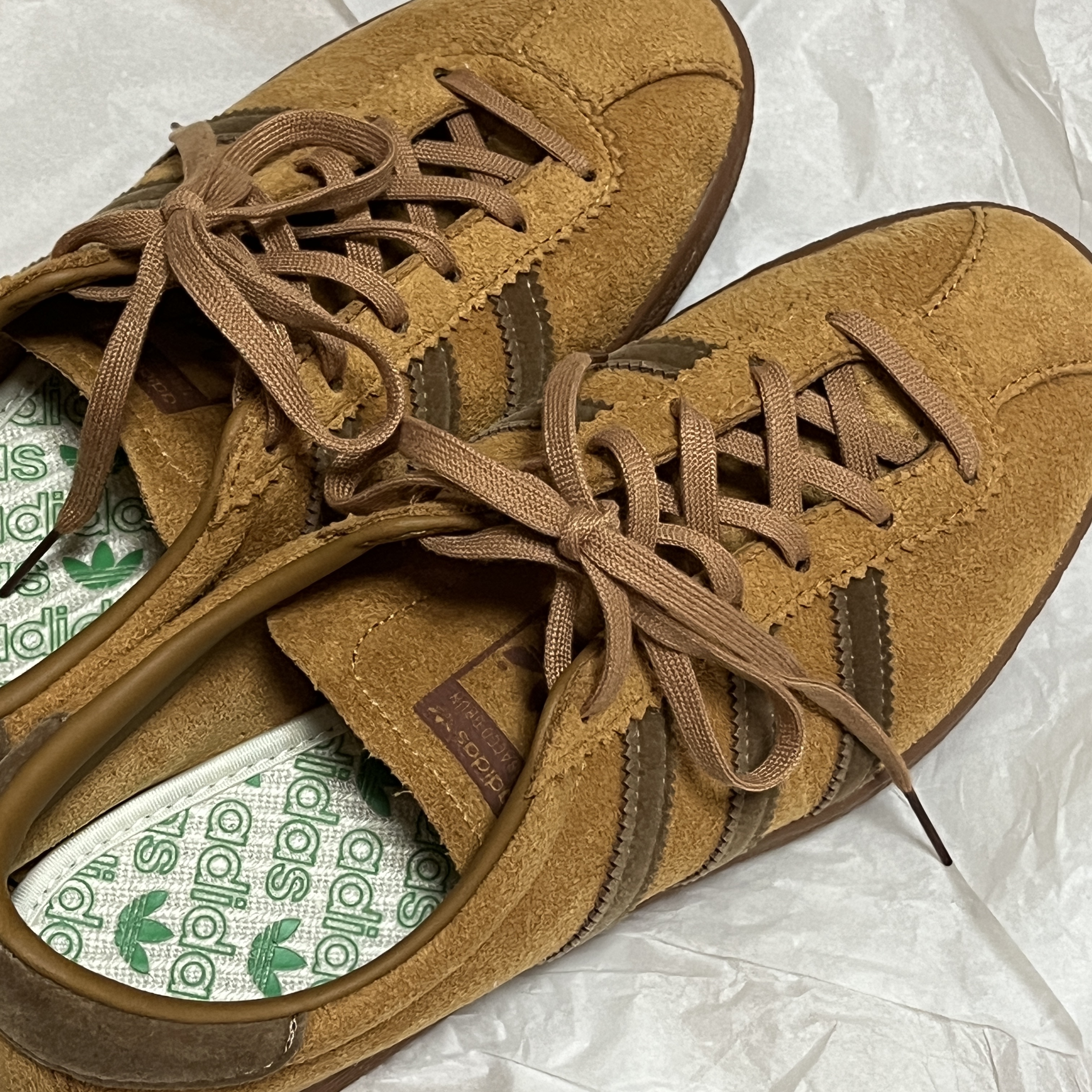 Adidas Tobacco Gruen Mesa Brown Desert 착용 스타일 - 1