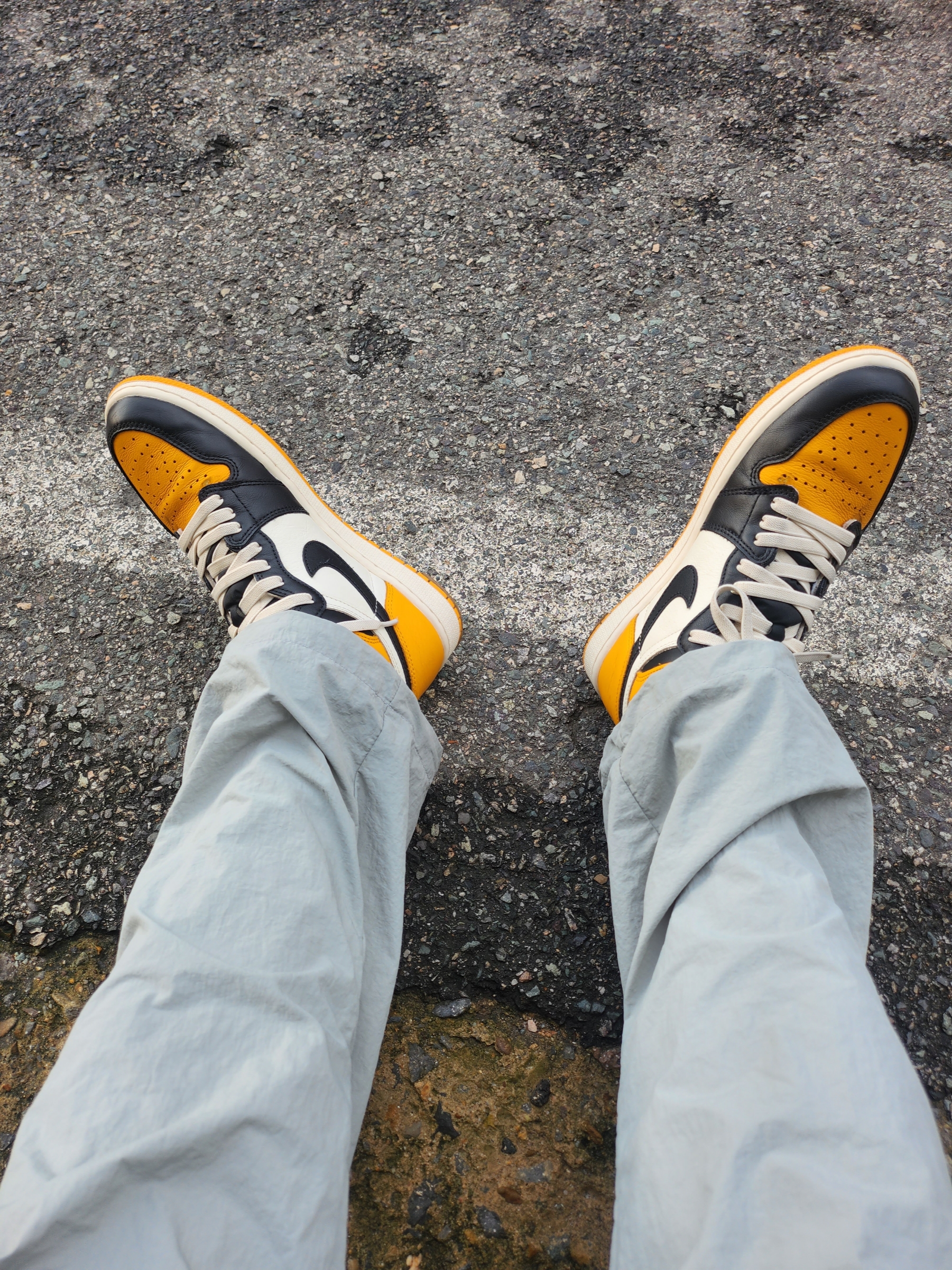 Jordan 1 Retro High OG Taxi 착용 스타일 - 5