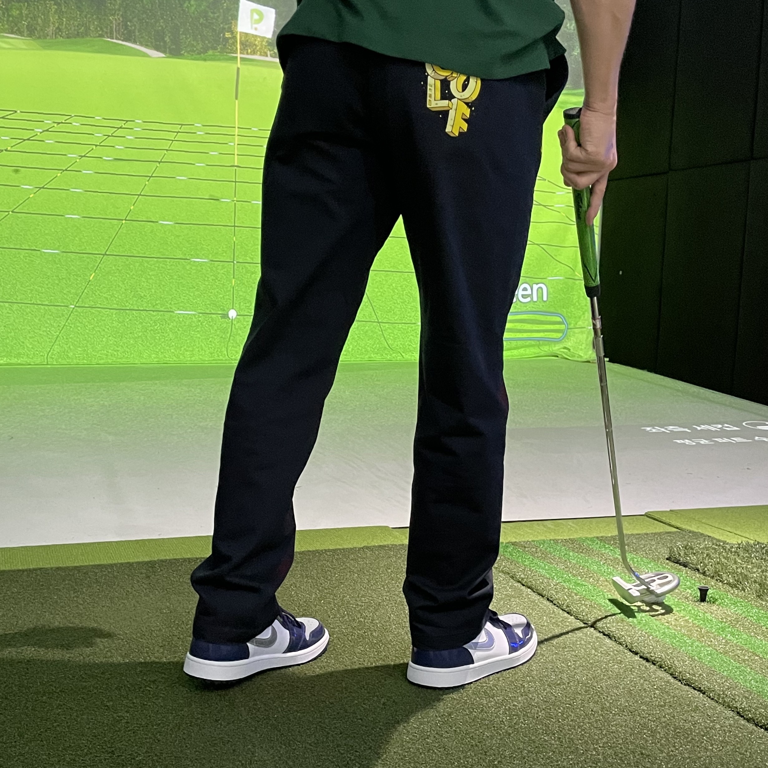 Jordan 1 High Golf Midnight Navy 착용 스타일 - 3