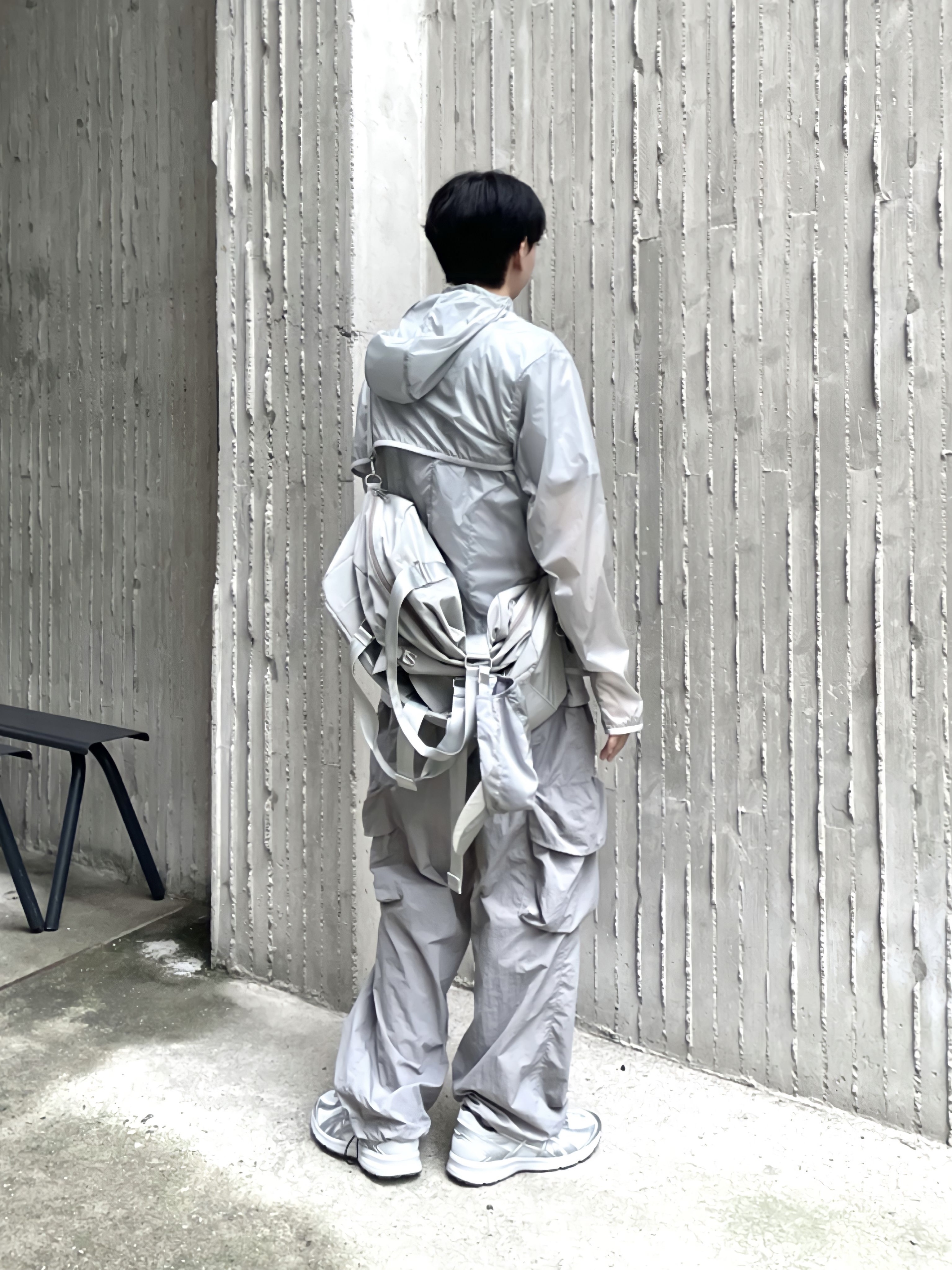 Asics Jog 100 S SMU Glacier Grey Pure Silver - 2E Wide, Apple Watch SE 44mm GPS Silver Aluminum Case with Sport Band White (Korean Ver.) 착용 스타일 - 3