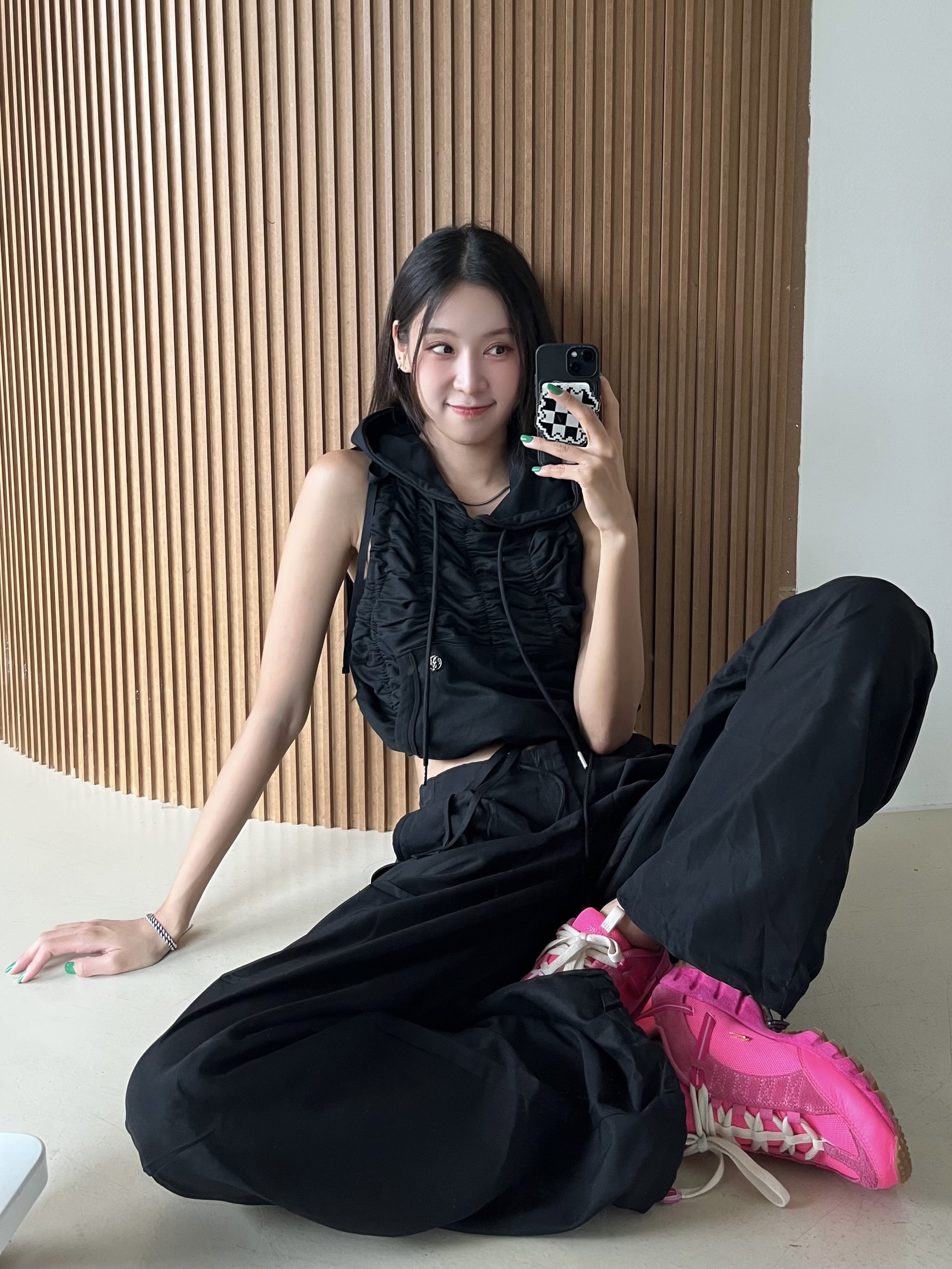 Nike x Jacquemus Air Humara LX Pink Flash 착용 스타일