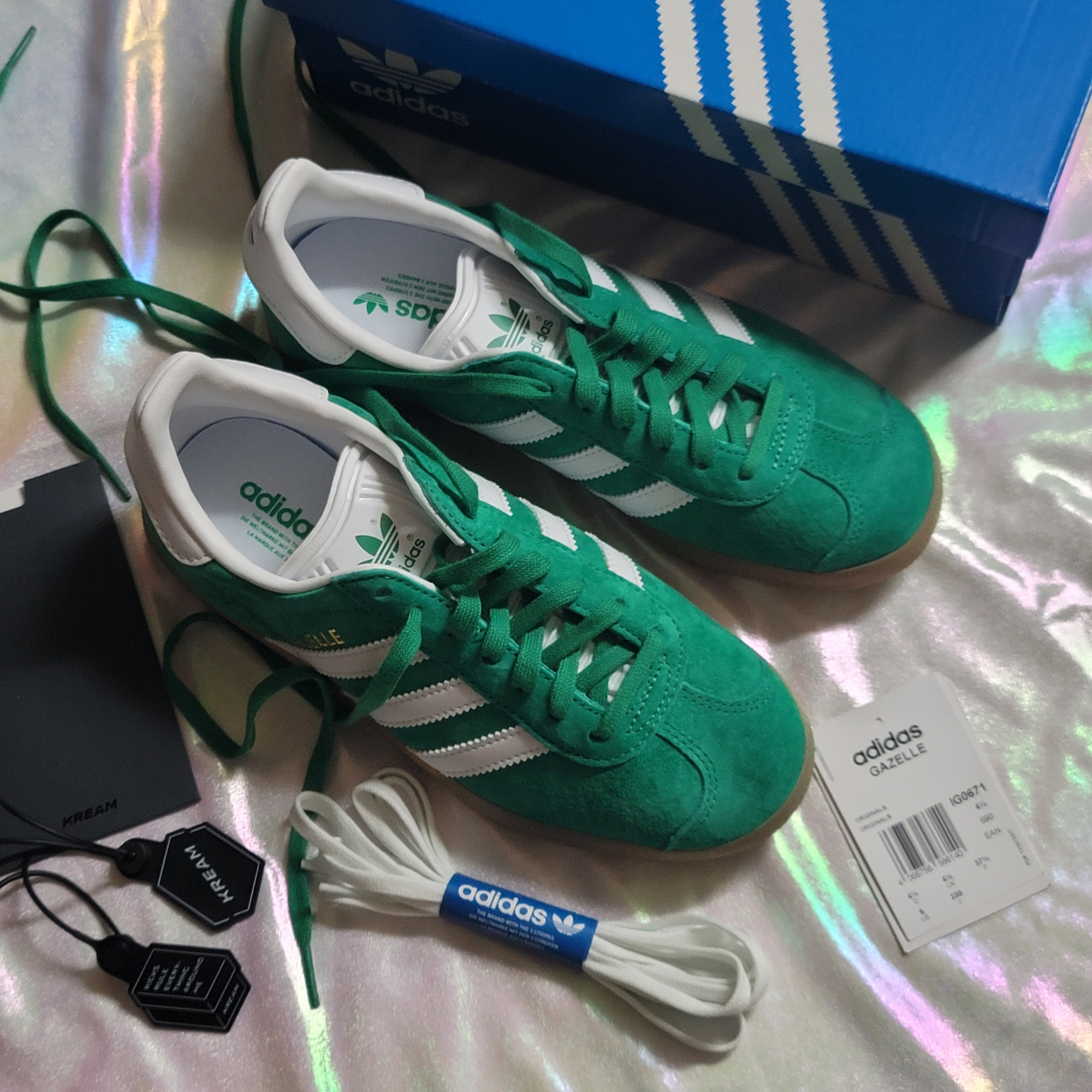 Adidas Gazelle Court Green Cloud White 착용 스타일