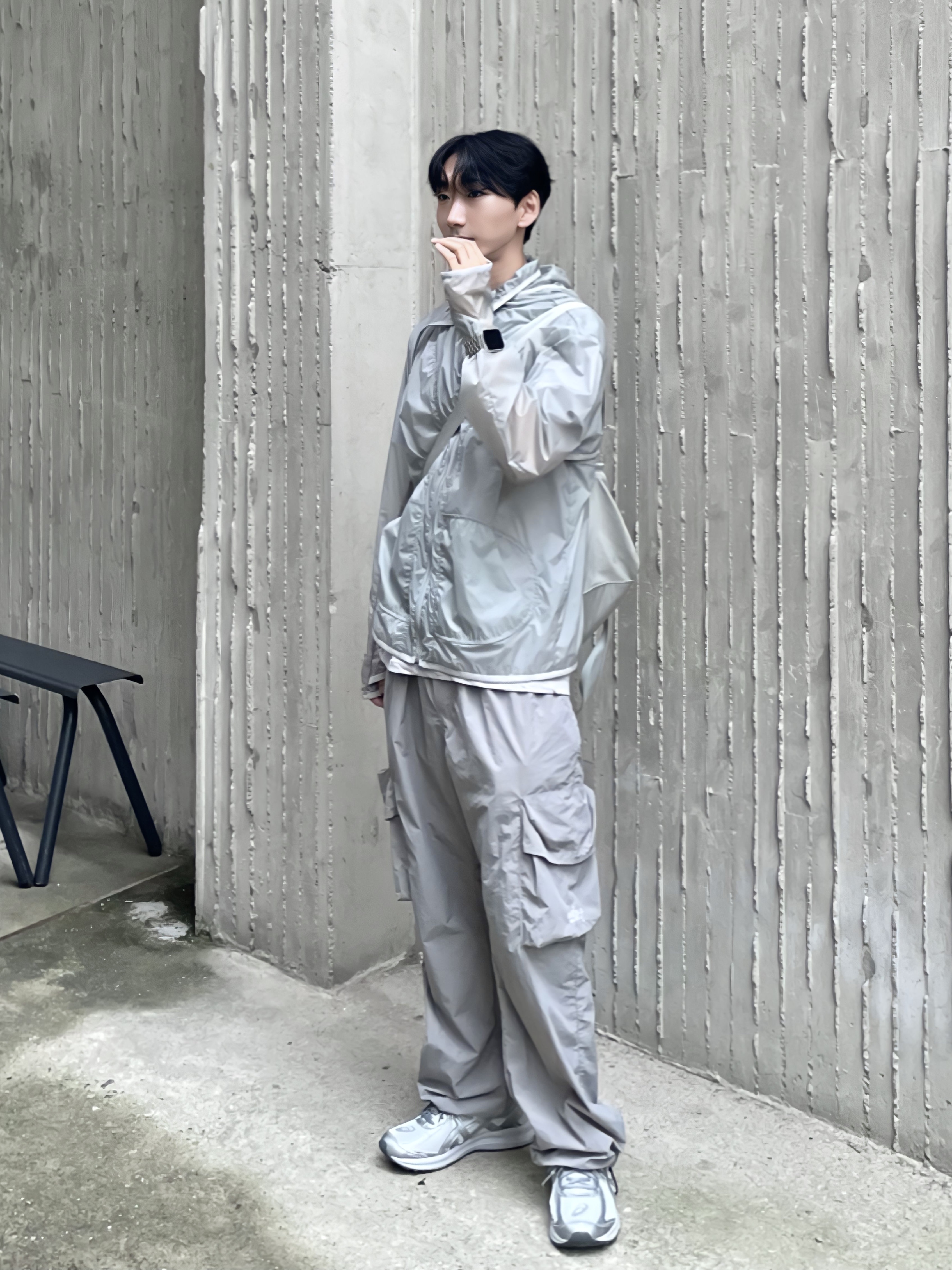 Asics Jog 100 S SMU Glacier Grey Pure Silver - 2E Wide, Apple Watch SE 44mm GPS Silver Aluminum Case with Sport Band White (Korean Ver.) 착용 스타일 - 5