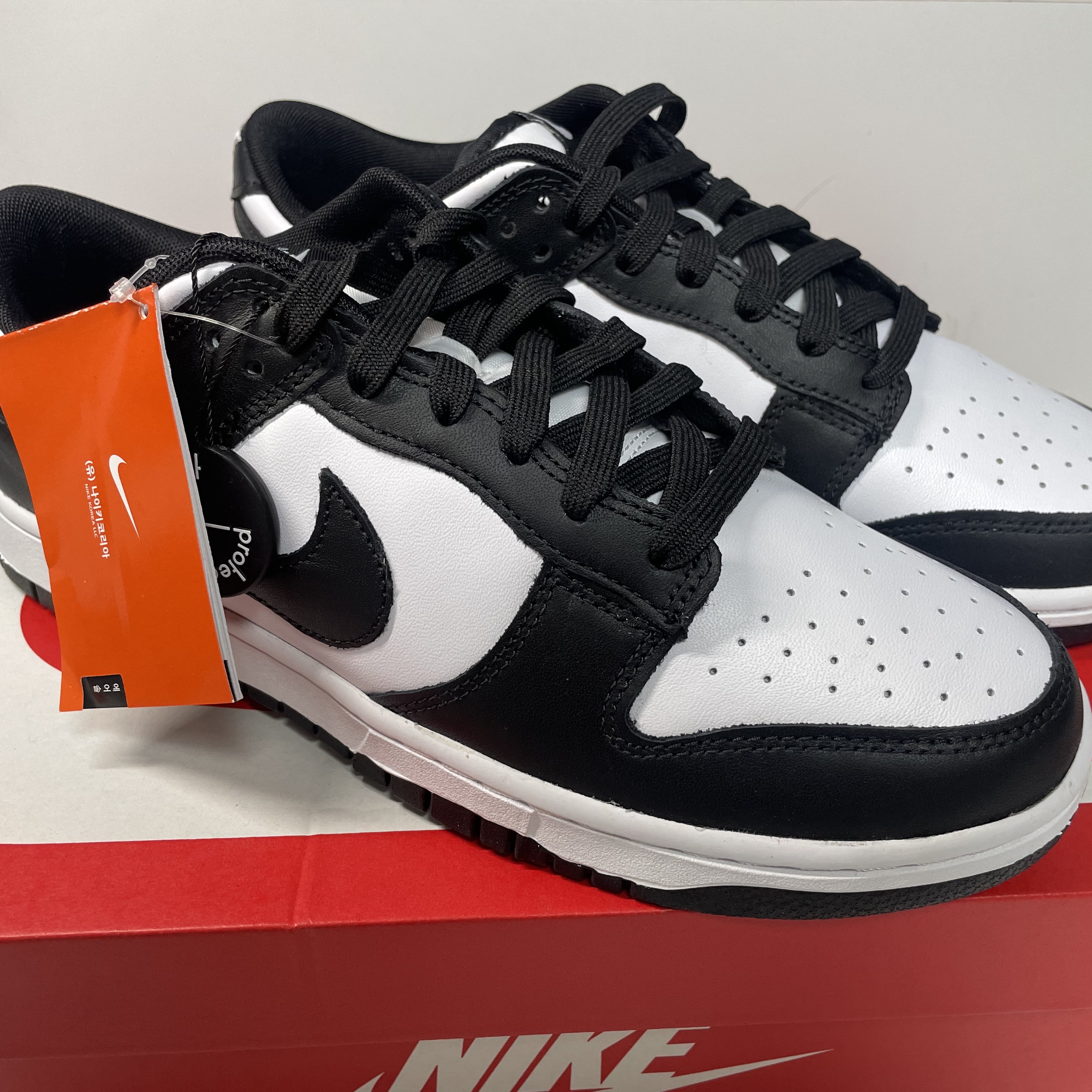 Nike Dunk Low Retro Black 착용 스타일 - 3