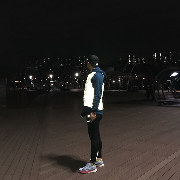 Nike Zoom Fly Ice Blue 착용 스타일 - 1