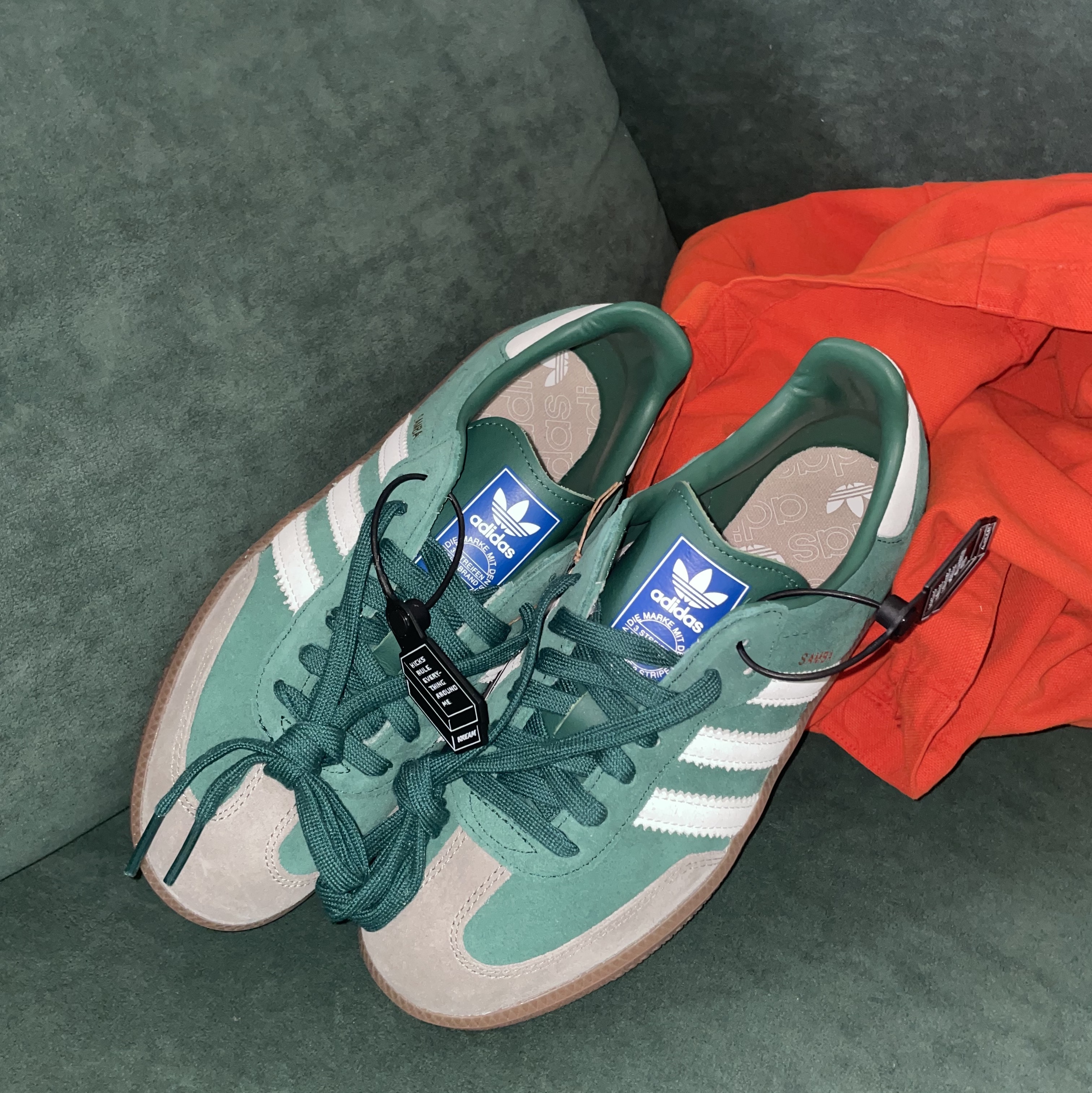 Adidas Samba OG Collegiate Green Gum 착용 스타일 - 1