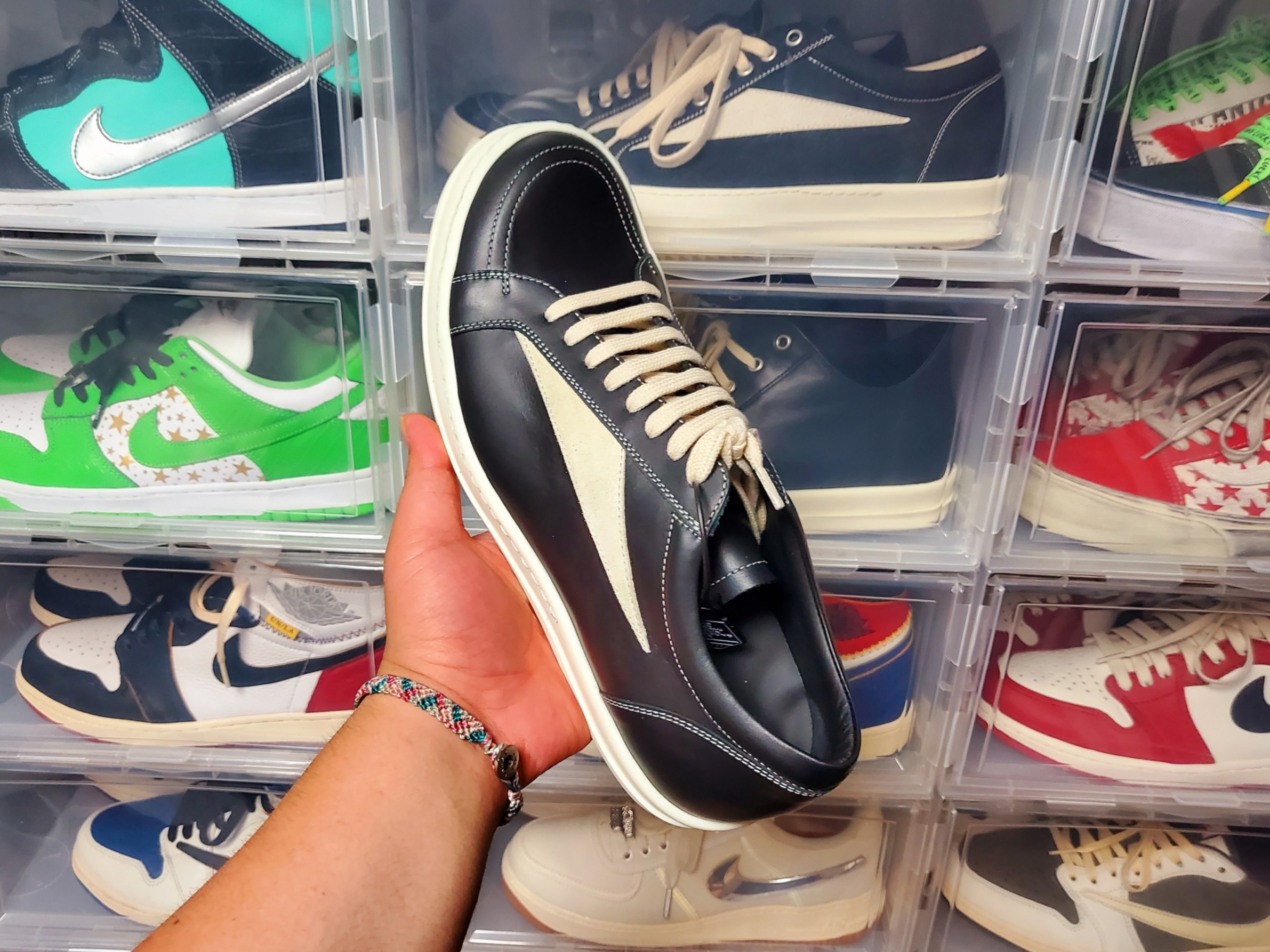 Rick Owens Luxor Vintage Sneakers Black Milk, Rick Owens Full Grain Calf Leather Strobe Low Sneakers Black Milk White 착용 스타일 - 3