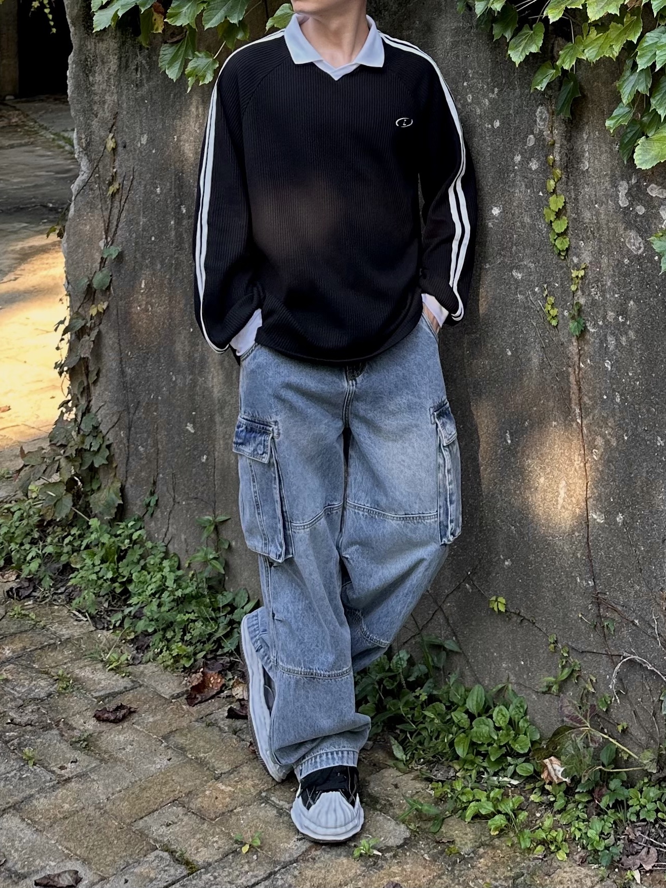 Maison Mihara Yasuhiro Blakey OG Sole Canvas Low-top Sneakers Black White, Maison Mihara Yasuhiro Peterson OG Sole Canvas Low Sneakers Black 착용 스타일 - 1