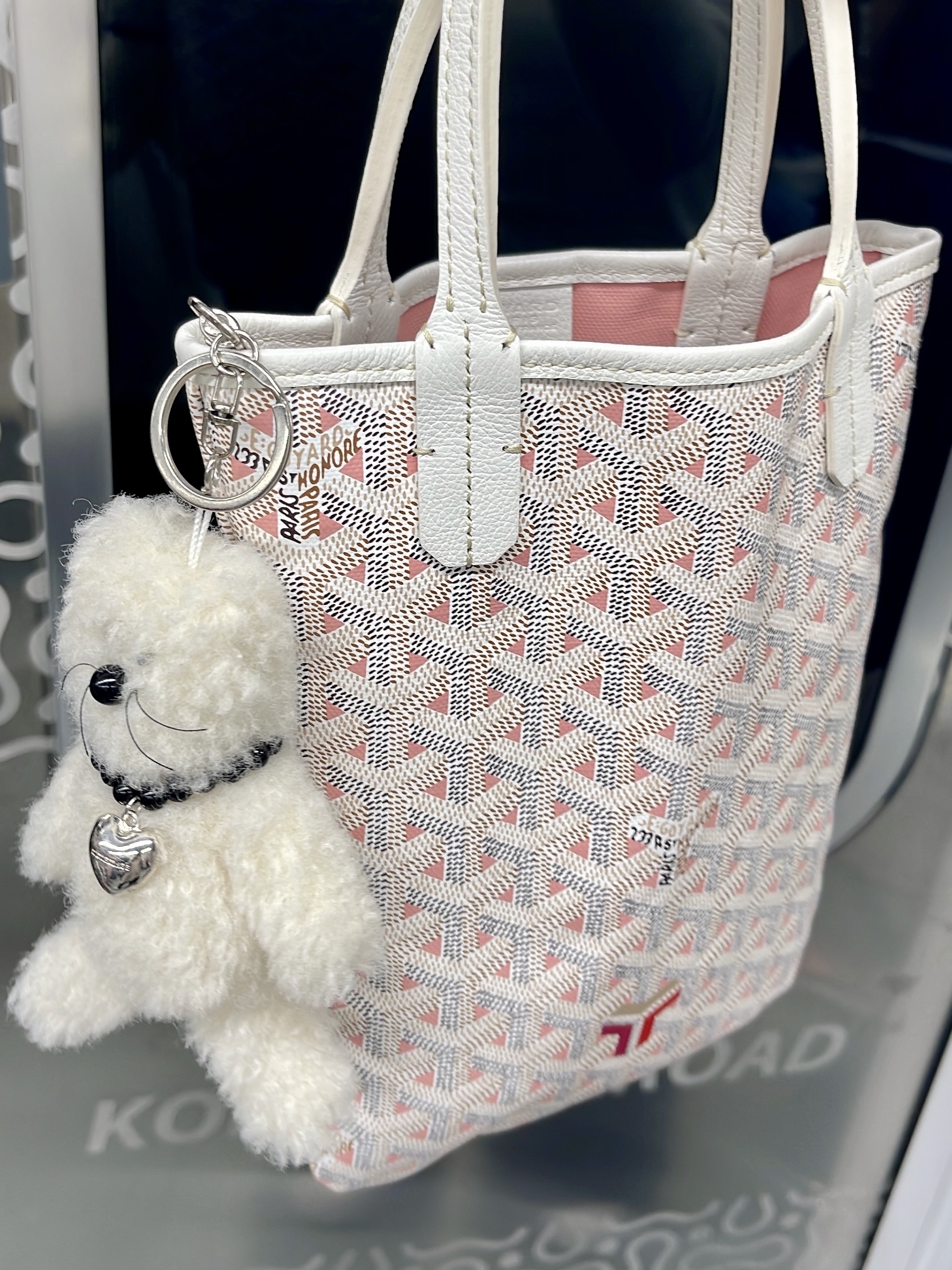 Goyard Poitiers Claire-Voie Bag Powder Pink, Apple AirPods Max Lightning Space Gray (Korean Ver.) 착용 스타일 - 2